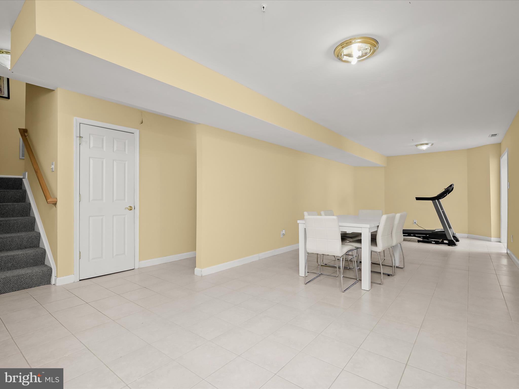 GLENN ESTATES - Residential