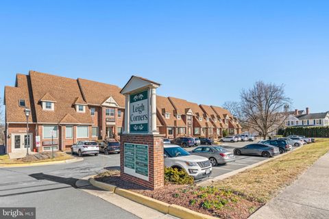 10132 COLVIN RUN ROAD H G & H GREAT FALLS VA 22066