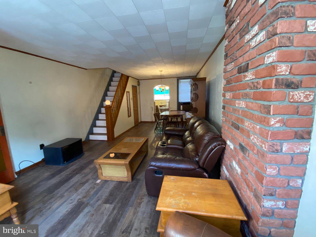 NEWBOLD - Residential Lease