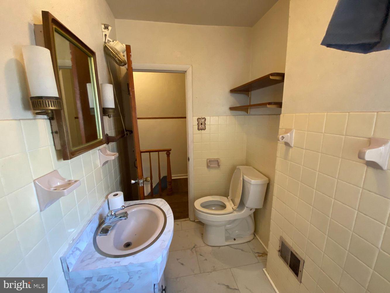 NEWBOLD - Residential Lease