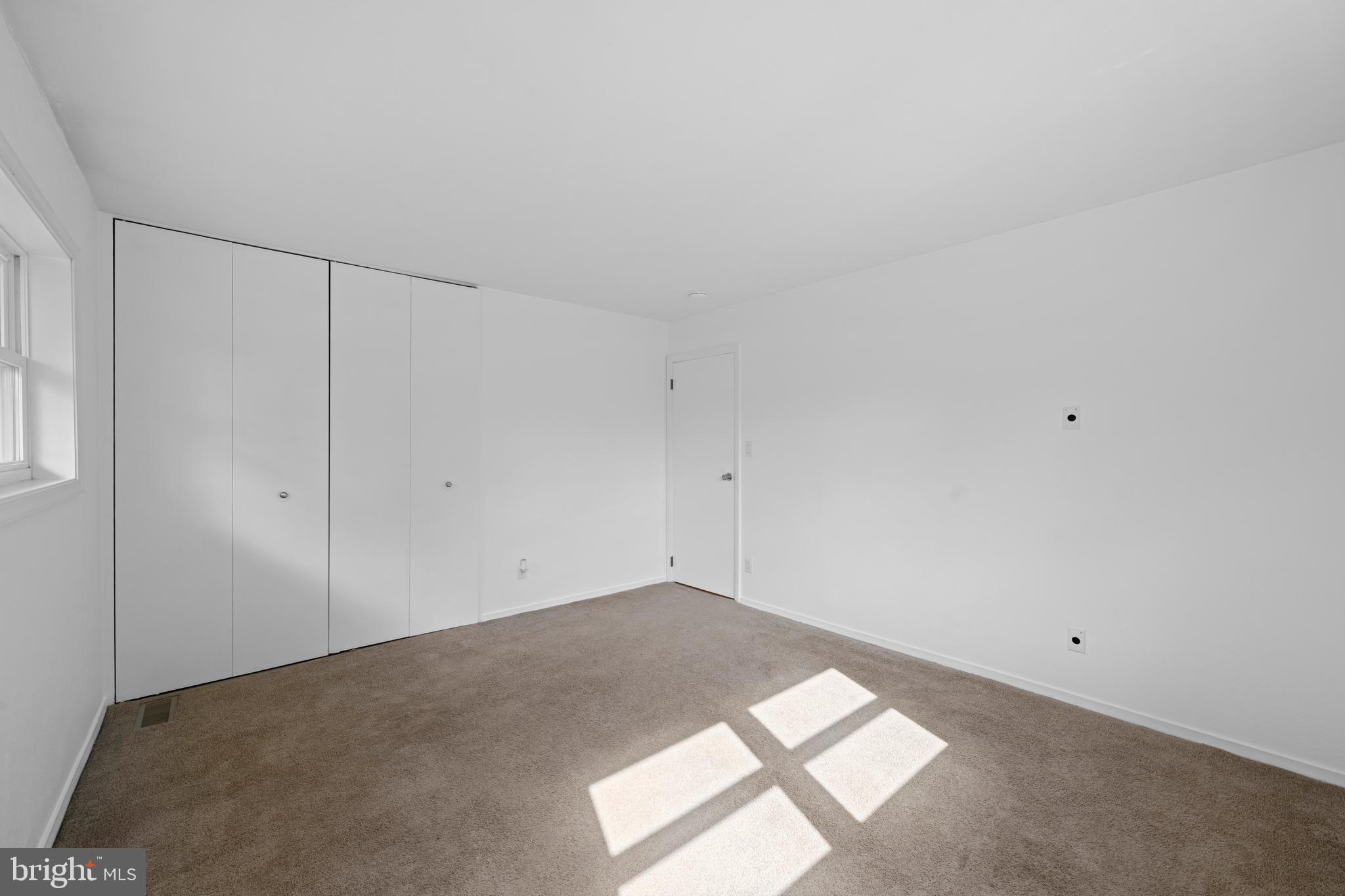 SULLIVAN HEIGHTS - Residential