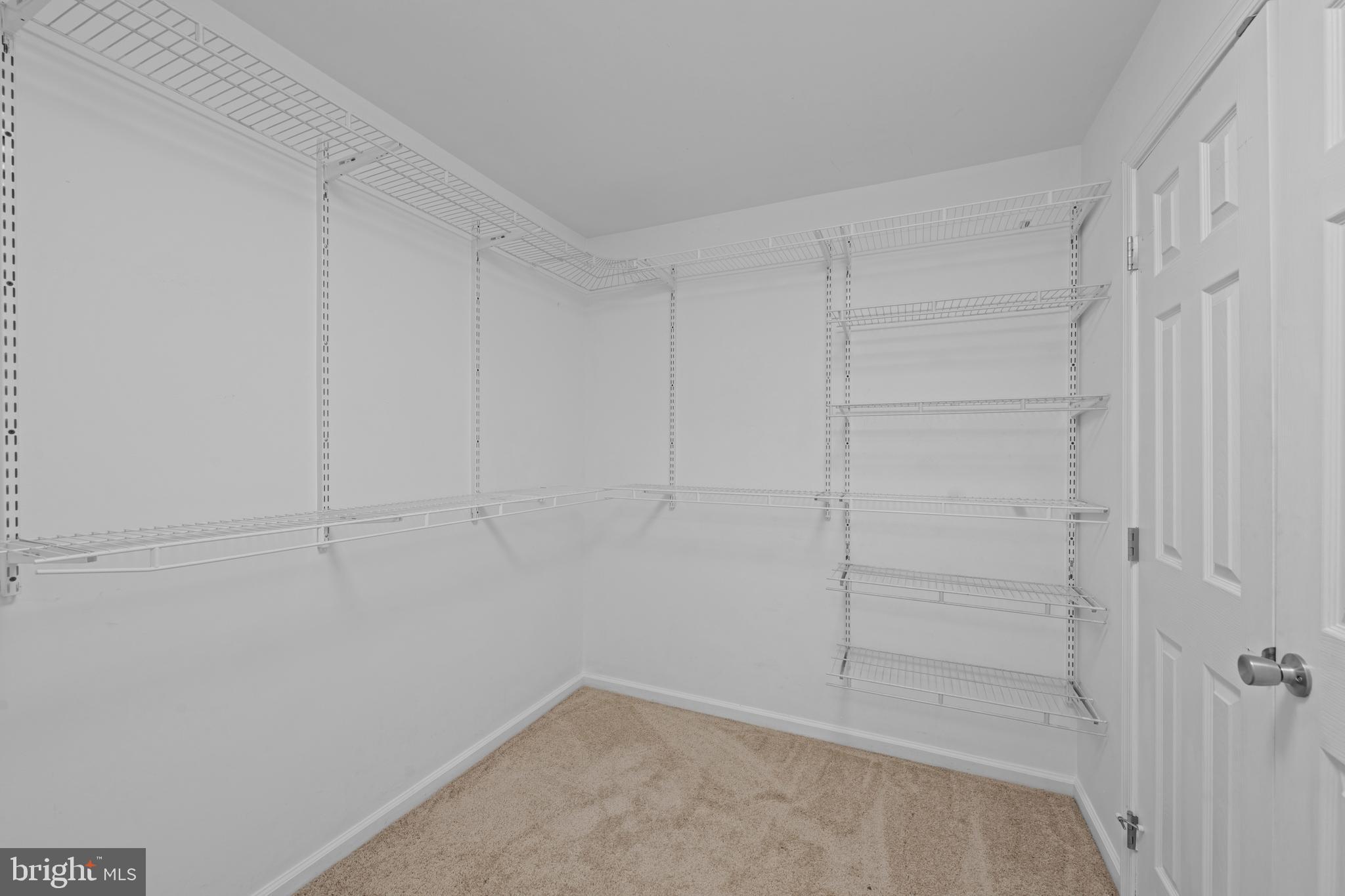 SULLIVAN HEIGHTS - Residential