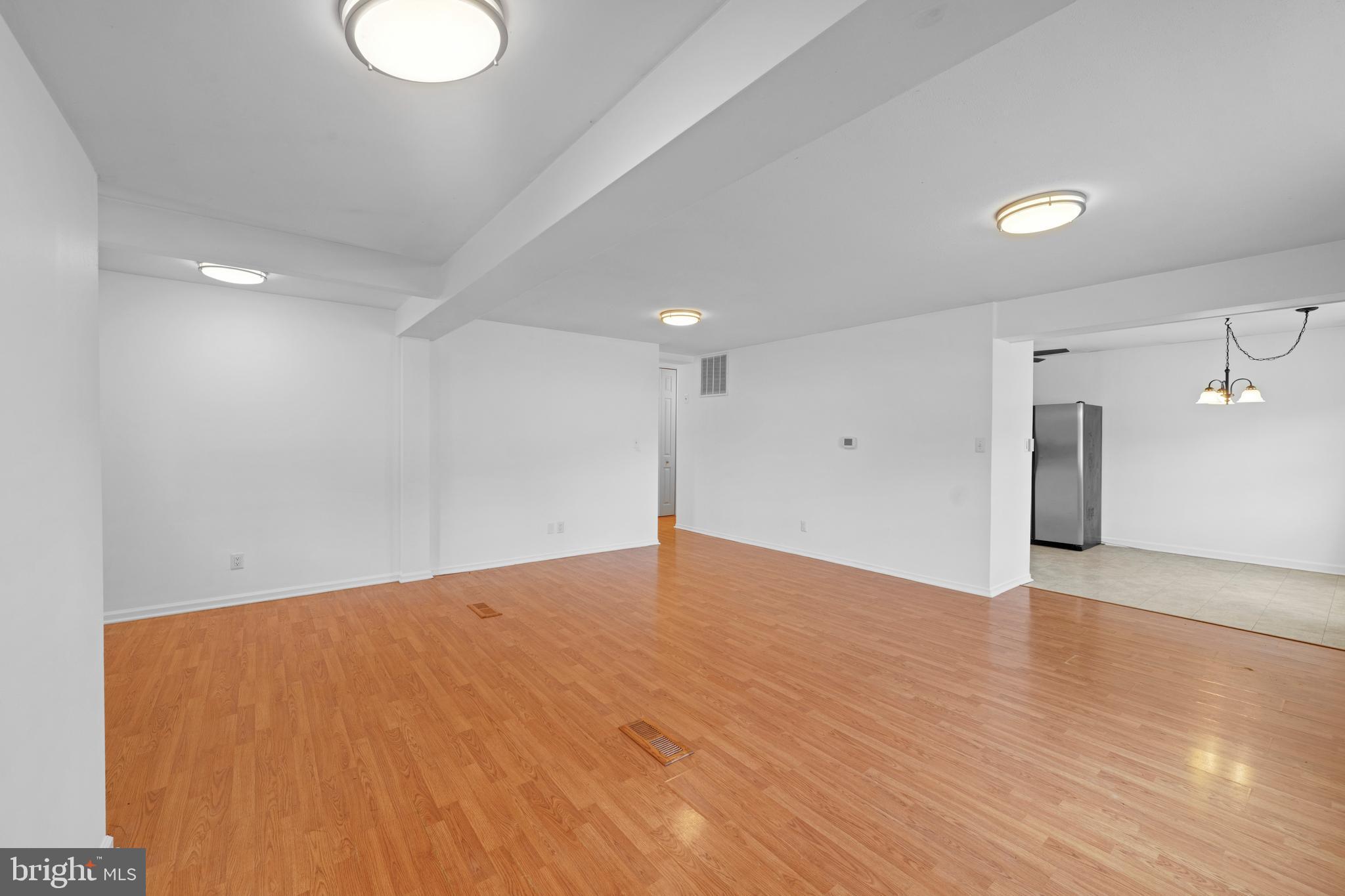 SULLIVAN HEIGHTS - Residential