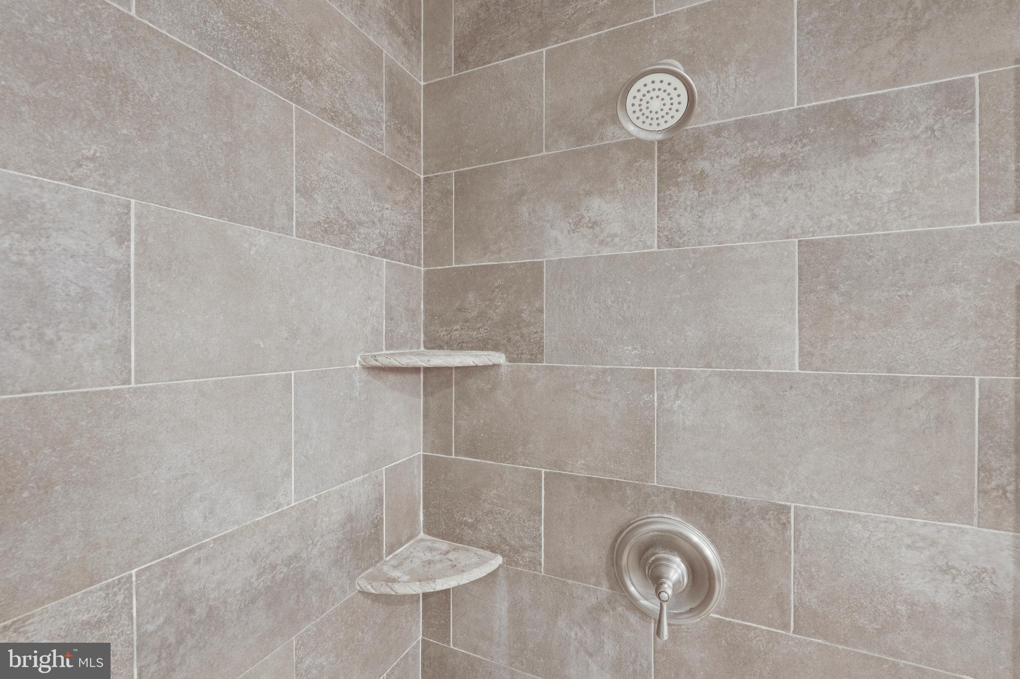 SULLIVAN HEIGHTS - Residential