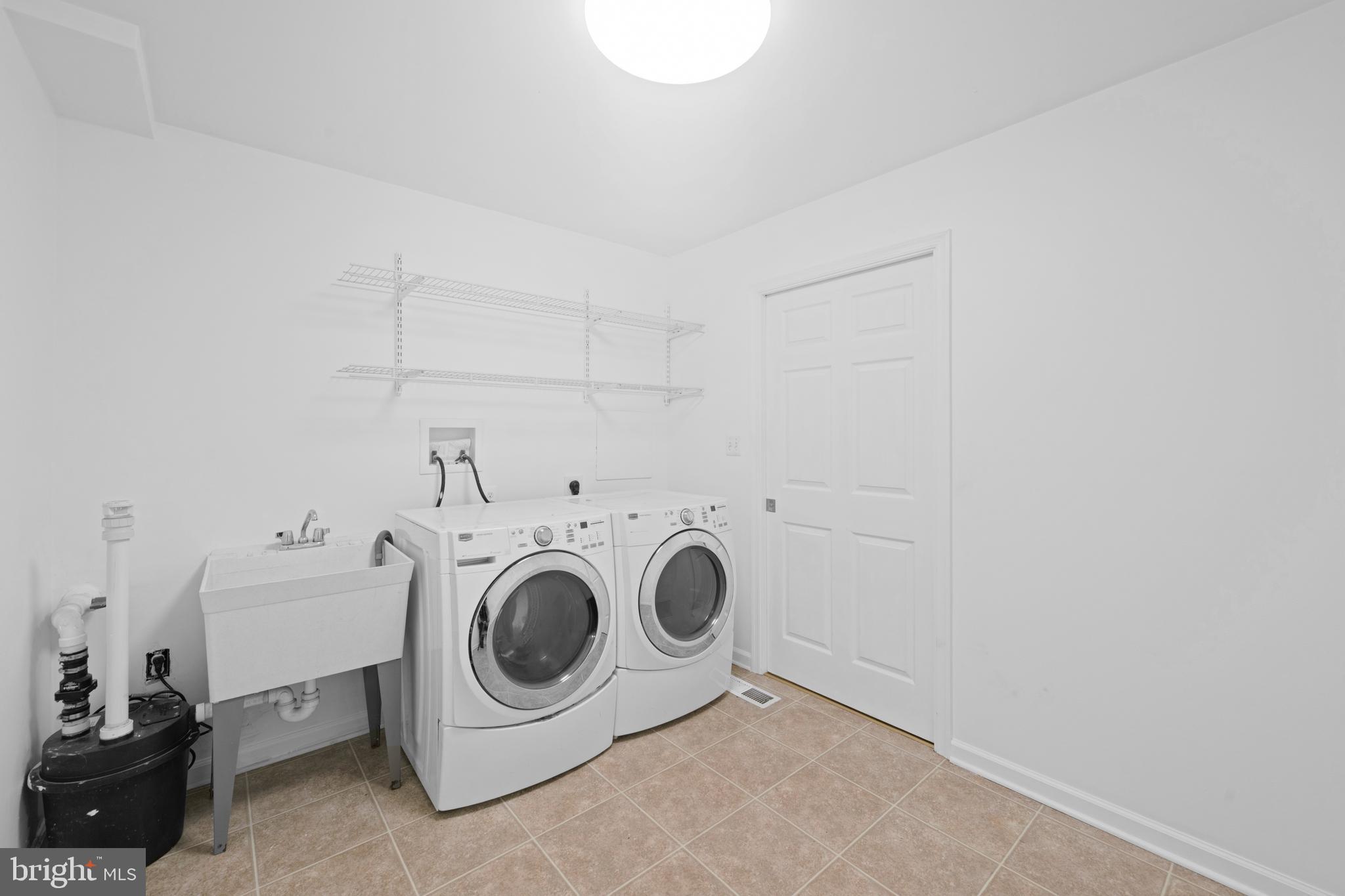 SULLIVAN HEIGHTS - Residential