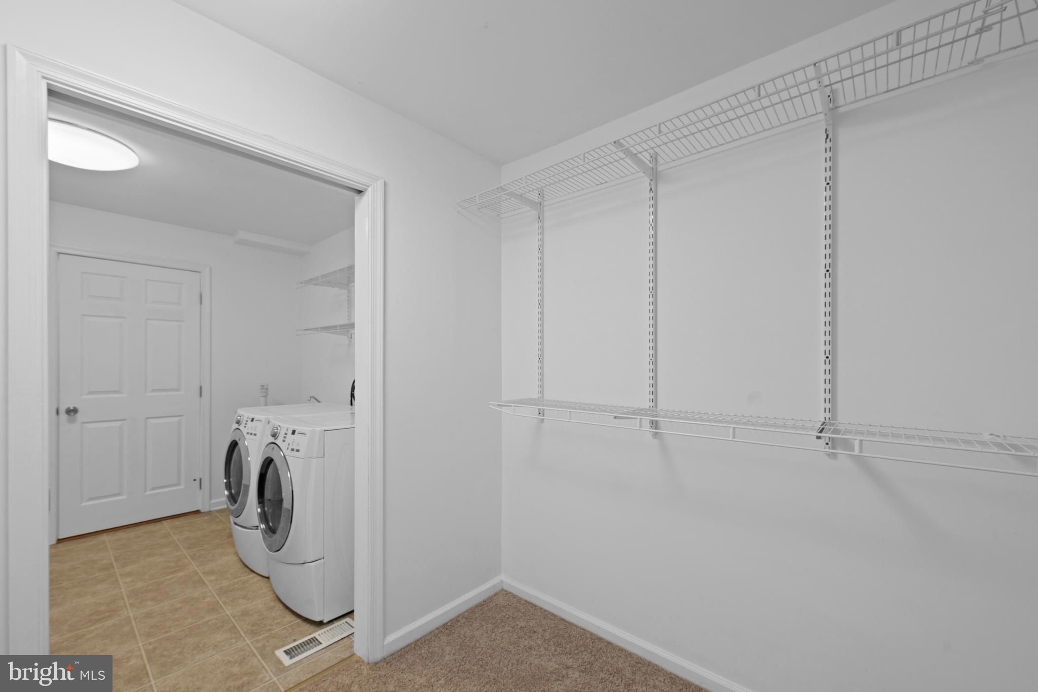 SULLIVAN HEIGHTS - Residential