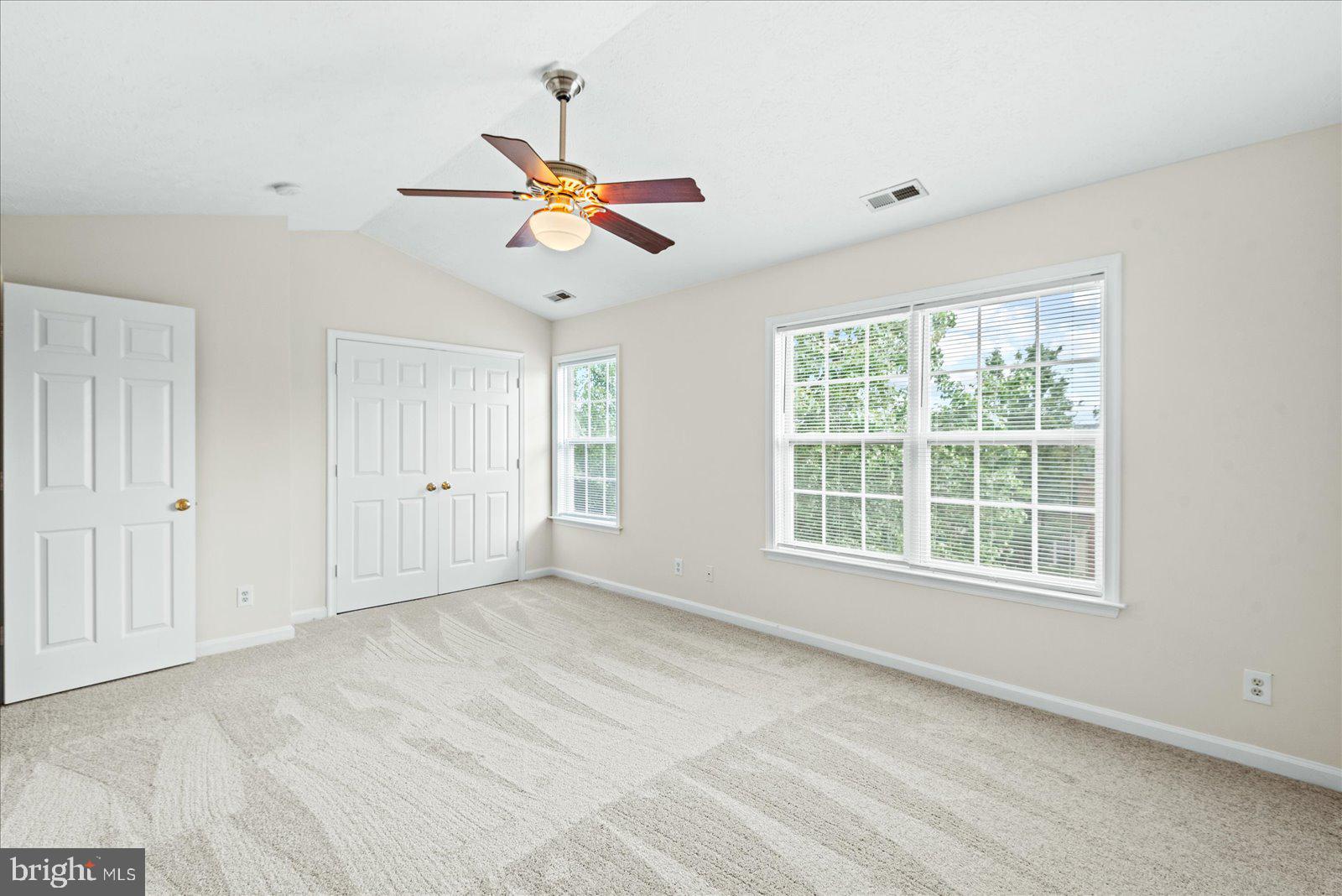 CHARLESTOWN COMMONS - Residential