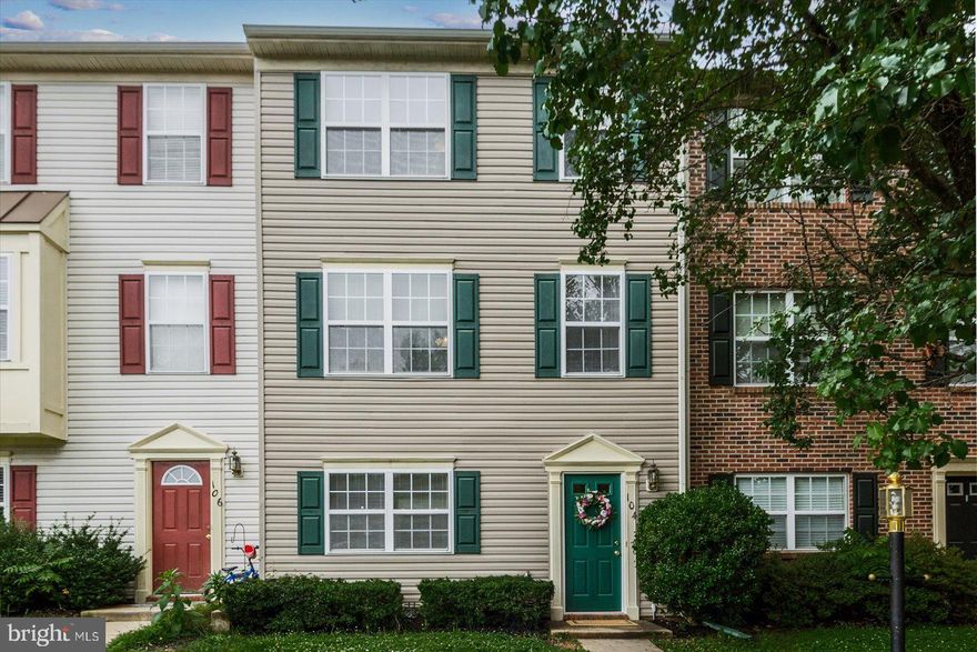 Back active, no fault to seller. Inspection report available. 

Welcome home to 104 Regina Ln. Located in the Charlestown Commons community, this spacious three‑level townhouse offers over 1,900 sq ft of thoughtfully designed living space, featuring 4 bedrooms and 2½ baths—including an entry‑level suite with a full bath and flexible rec room perfect for guests, a home office, or 2nd living area. The main floor impresses with an open-concept kitchen and dining area, a convenient half bath, and a bright family room that flows seamlessly onto a newly stained deck overlooking a peaceful, tree‑lined backyard. Upstairs, the vaulted primary bedroom boasts generous closet space and ceiling height, accompanied by two additional comfortable bedrooms sharing a full hall bath. Built in 2004 and maintained to move‑in condition with new carpet and fresh paint, this vinyl‑sided home offers low-maintenance living with a modest HOA, and an ideal commuter’s location just minutes from Downtown Fredericksburg, the VRE station, I‑95, Central Park, shopping, dining, and community commuter lots . Priced to move, and vacant for immediate occupancy.  Schedule your private tour today!