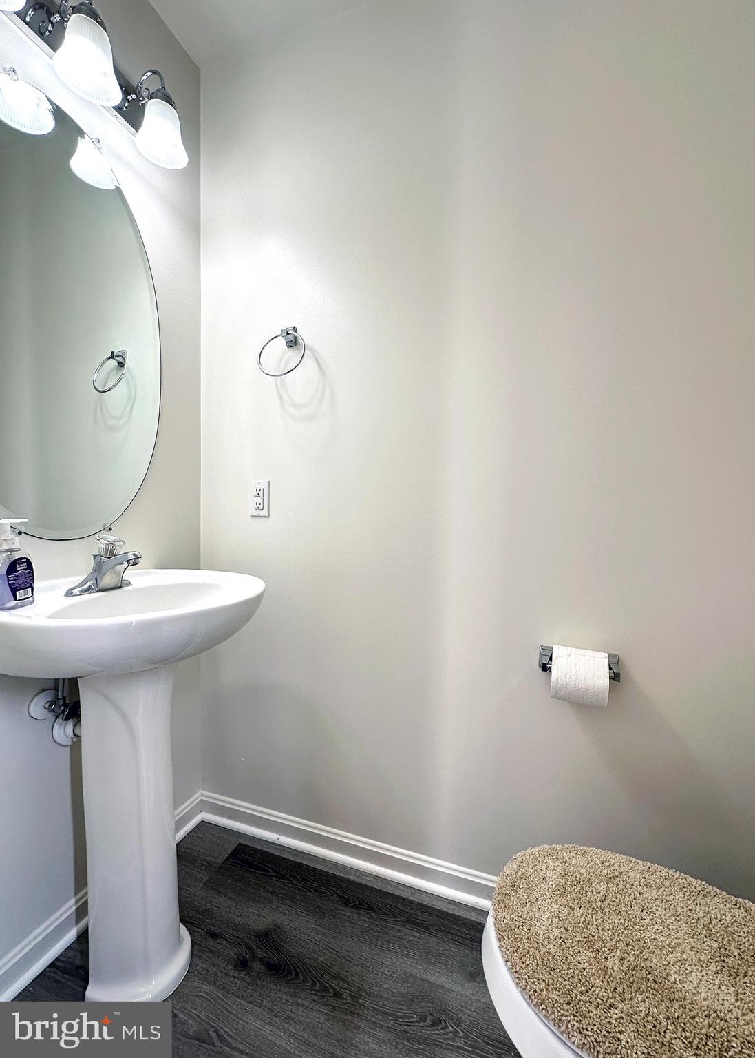 MILLS FARM - Residential