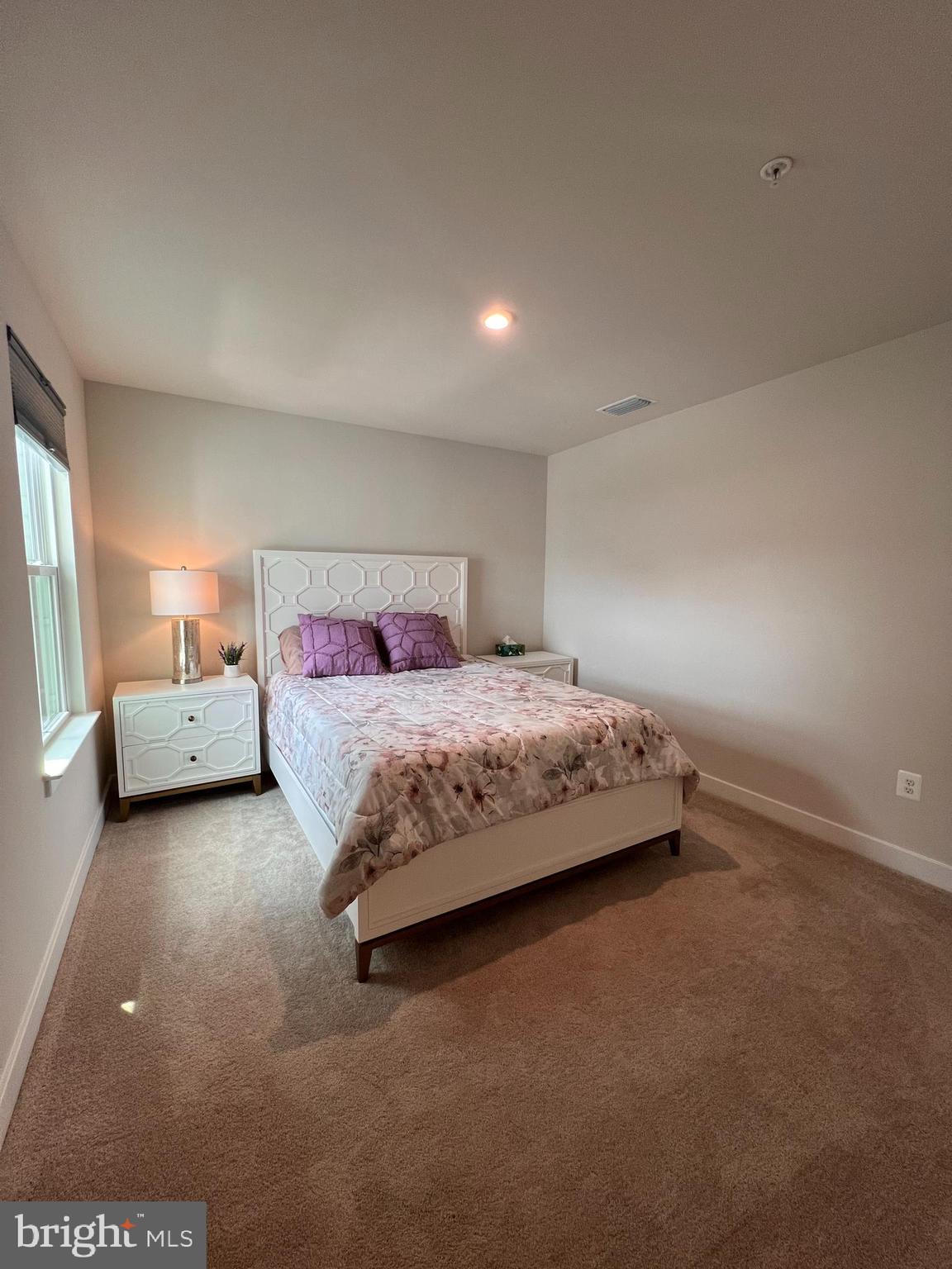 JAMES RUN CARRIAGE HOMES - Residential Lease