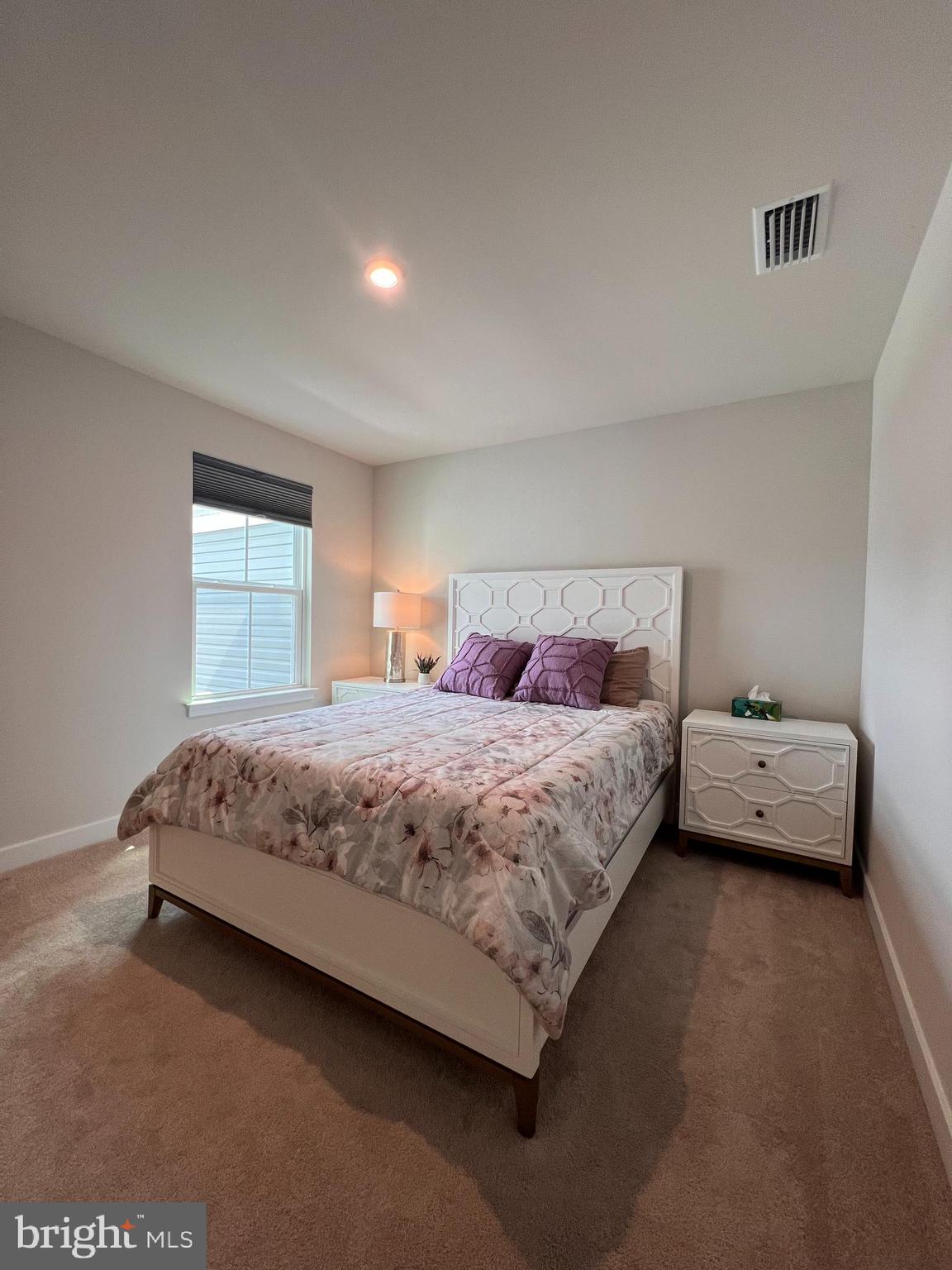 JAMES RUN CARRIAGE HOMES - Residential Lease