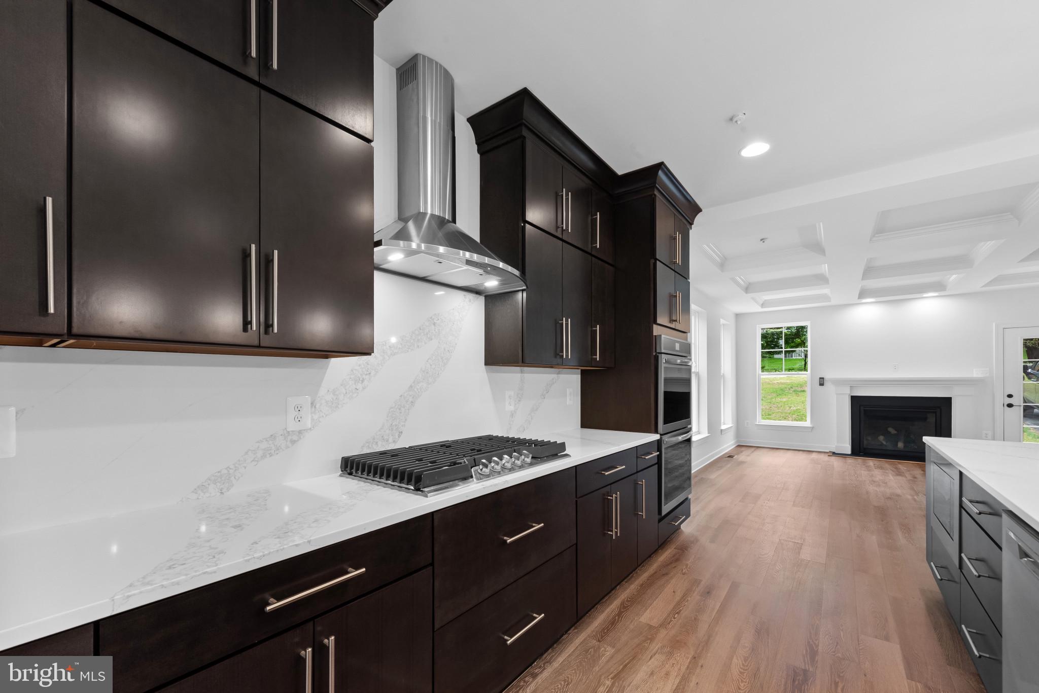 MOUNT WASHINGTON - Residential