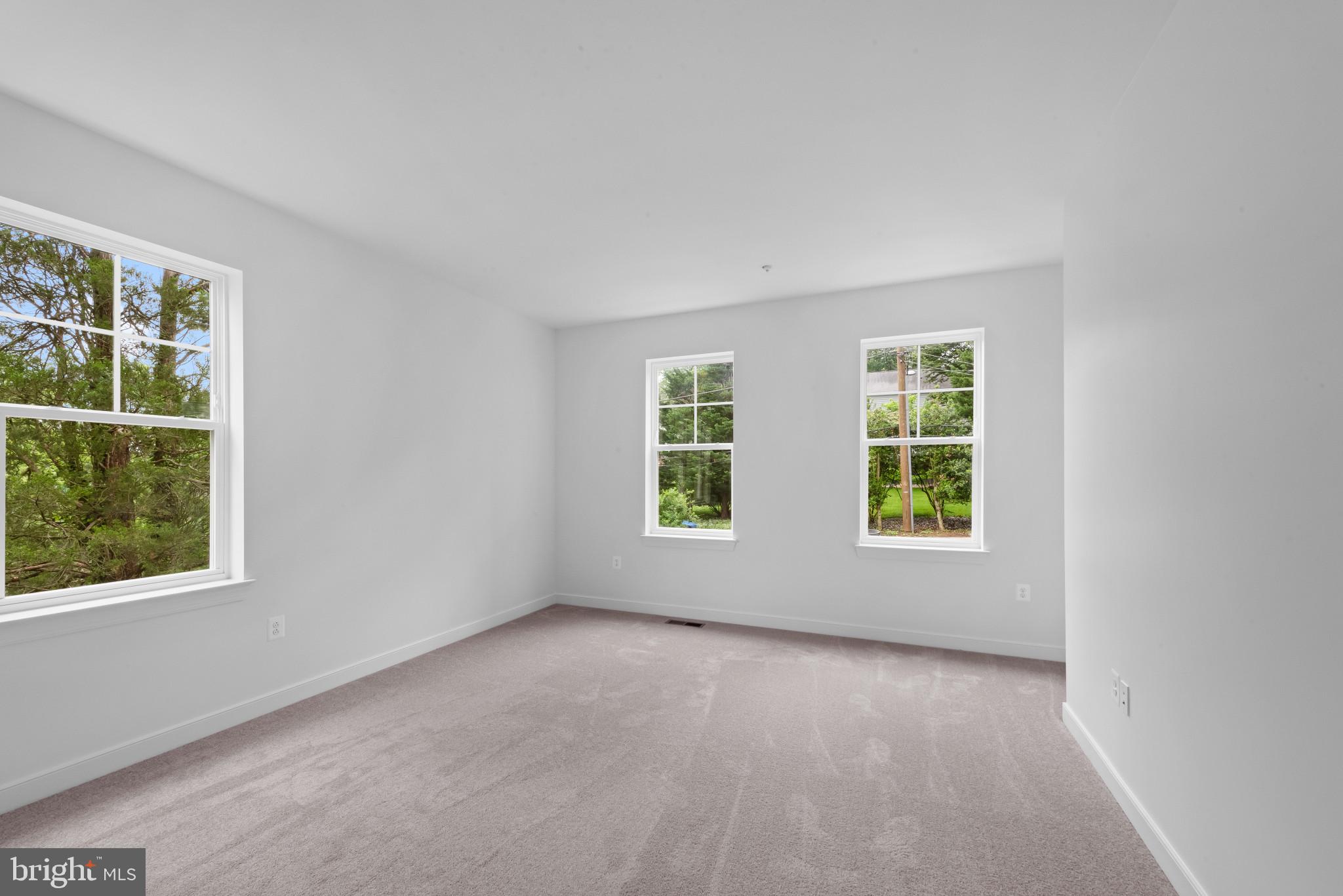MOUNT WASHINGTON - Residential