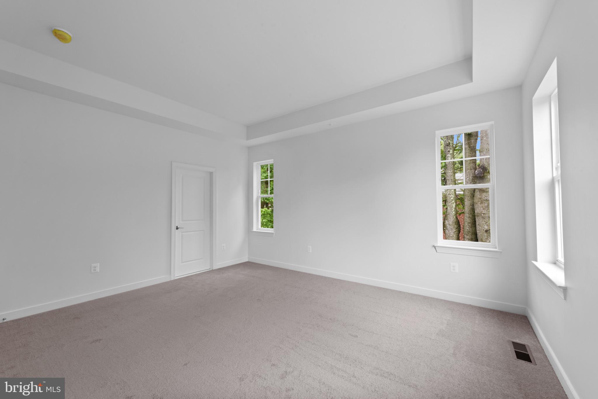 MOUNT WASHINGTON - Residential
