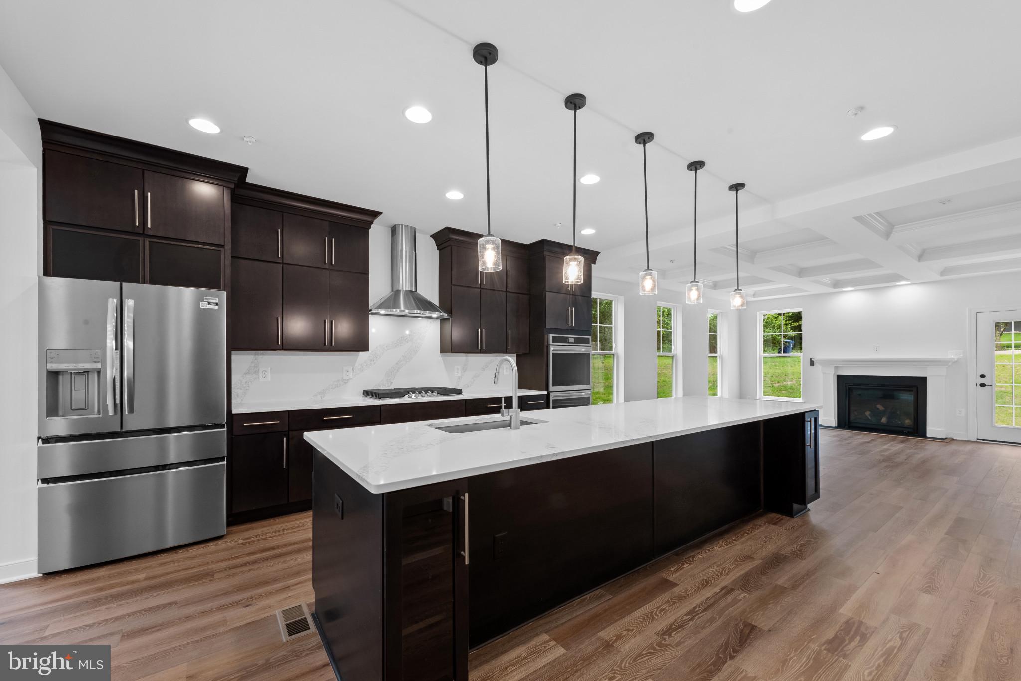 MOUNT WASHINGTON - Residential