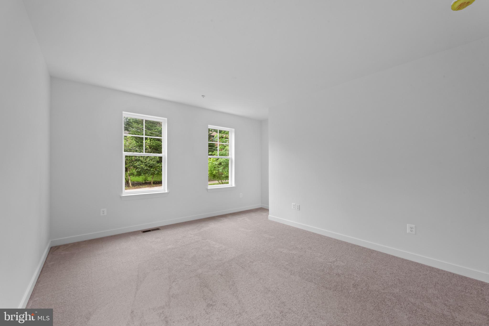 MOUNT WASHINGTON - Residential