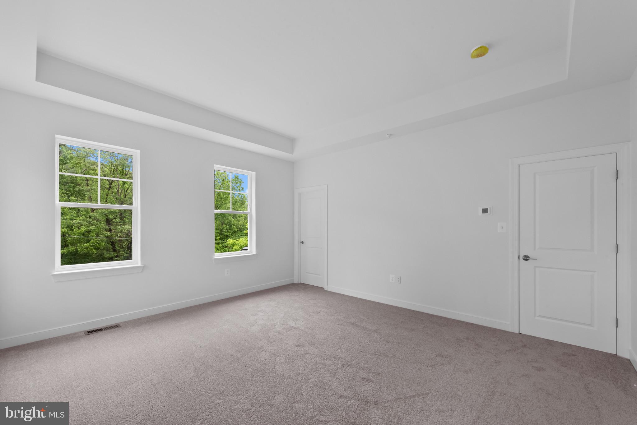 MOUNT WASHINGTON - Residential