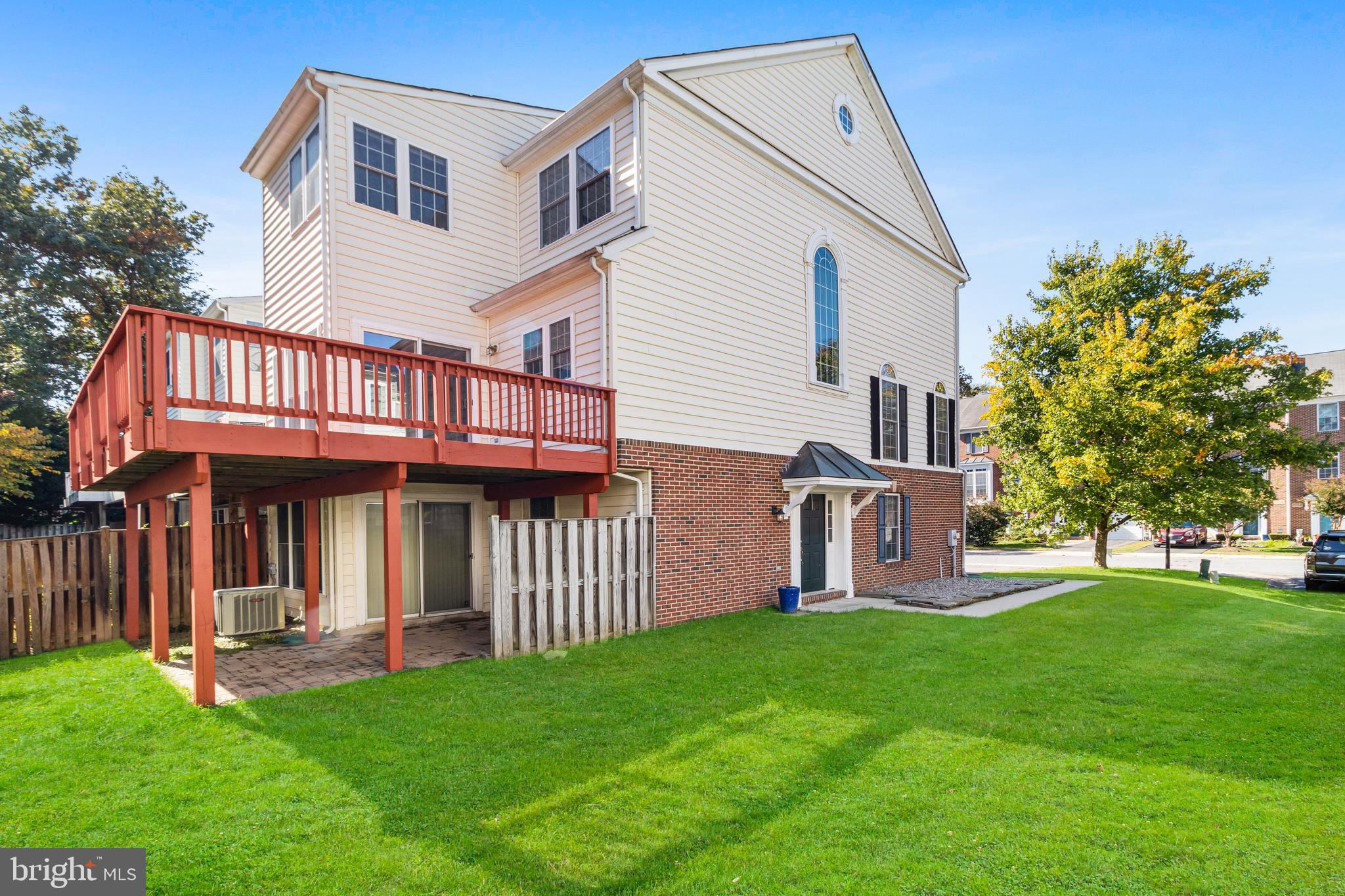 CROFTON MANOR - Residential