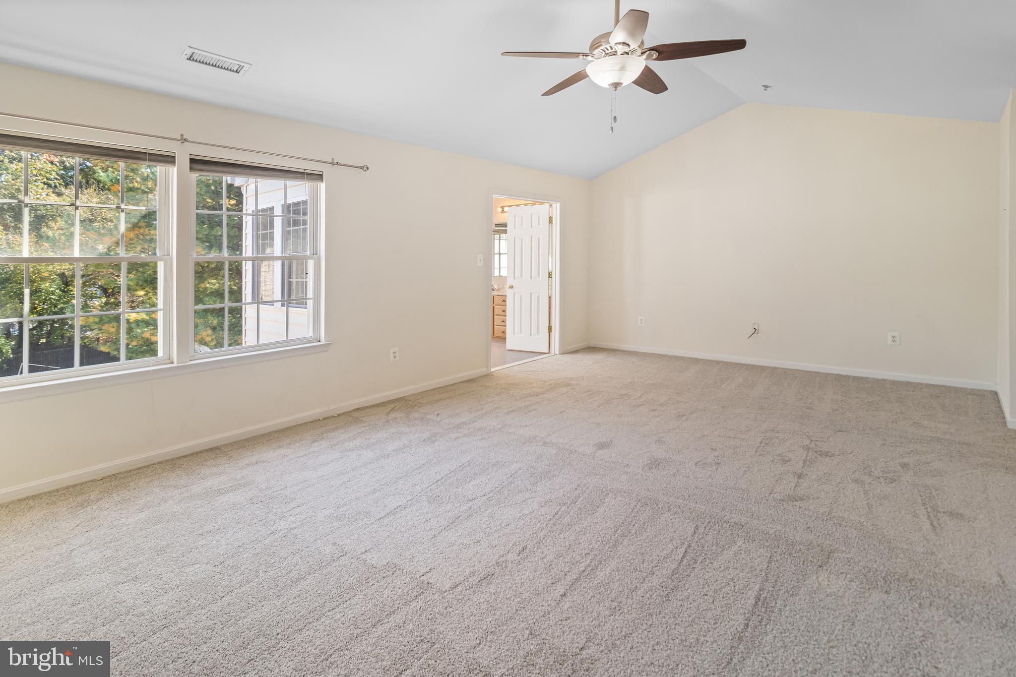 CROFTON MANOR - Residential