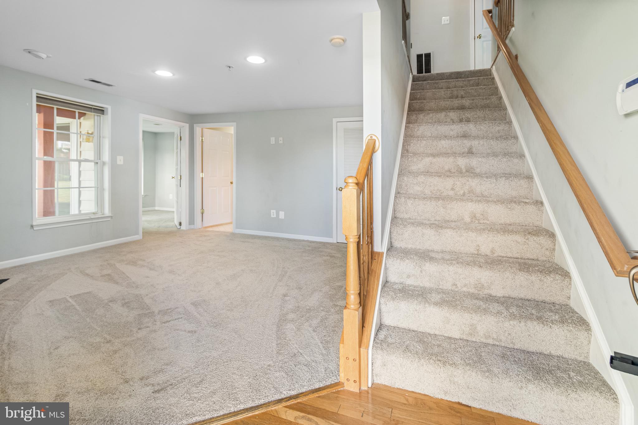 CROFTON MANOR - Residential