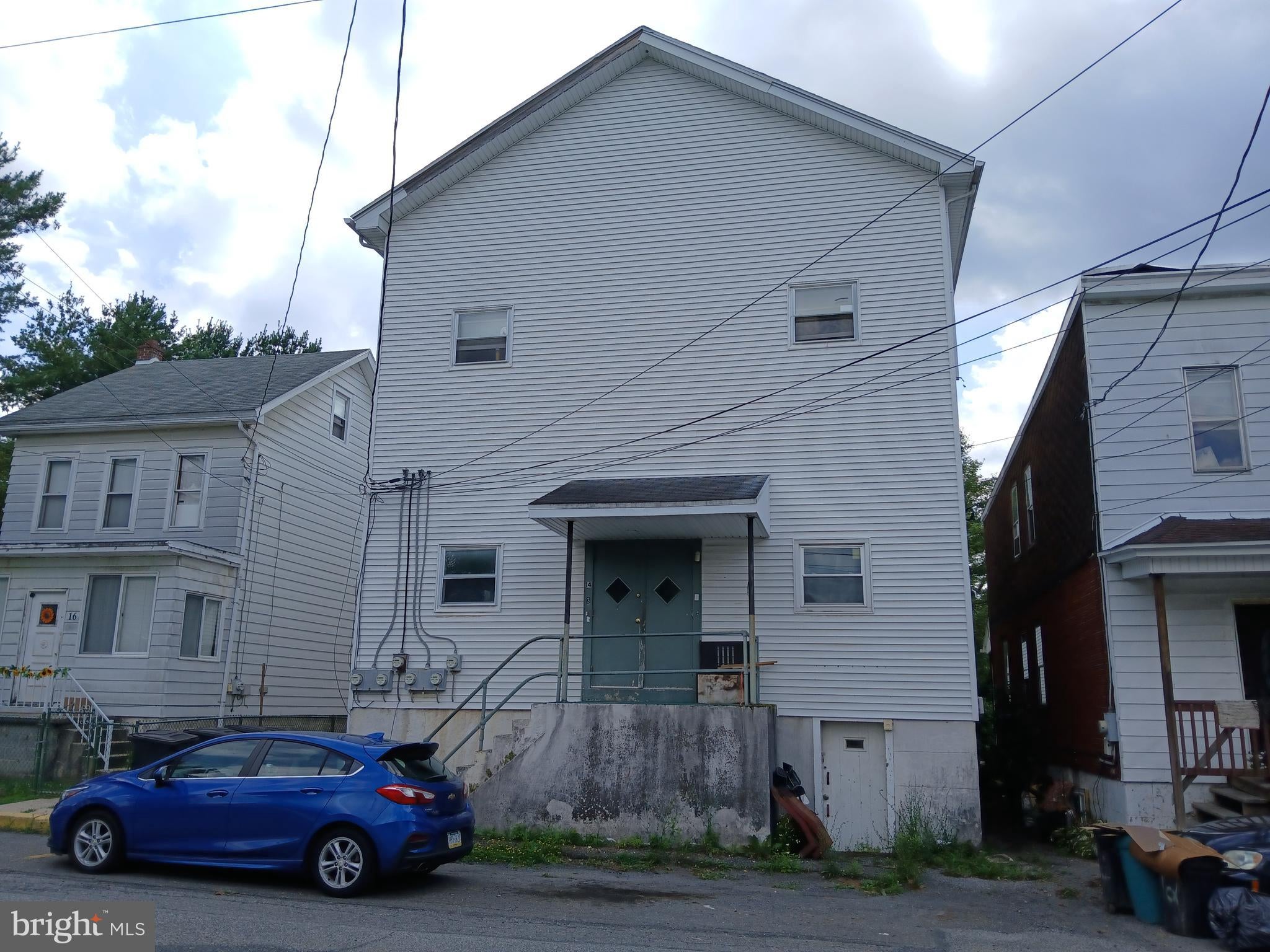 14 S SECOND STREET