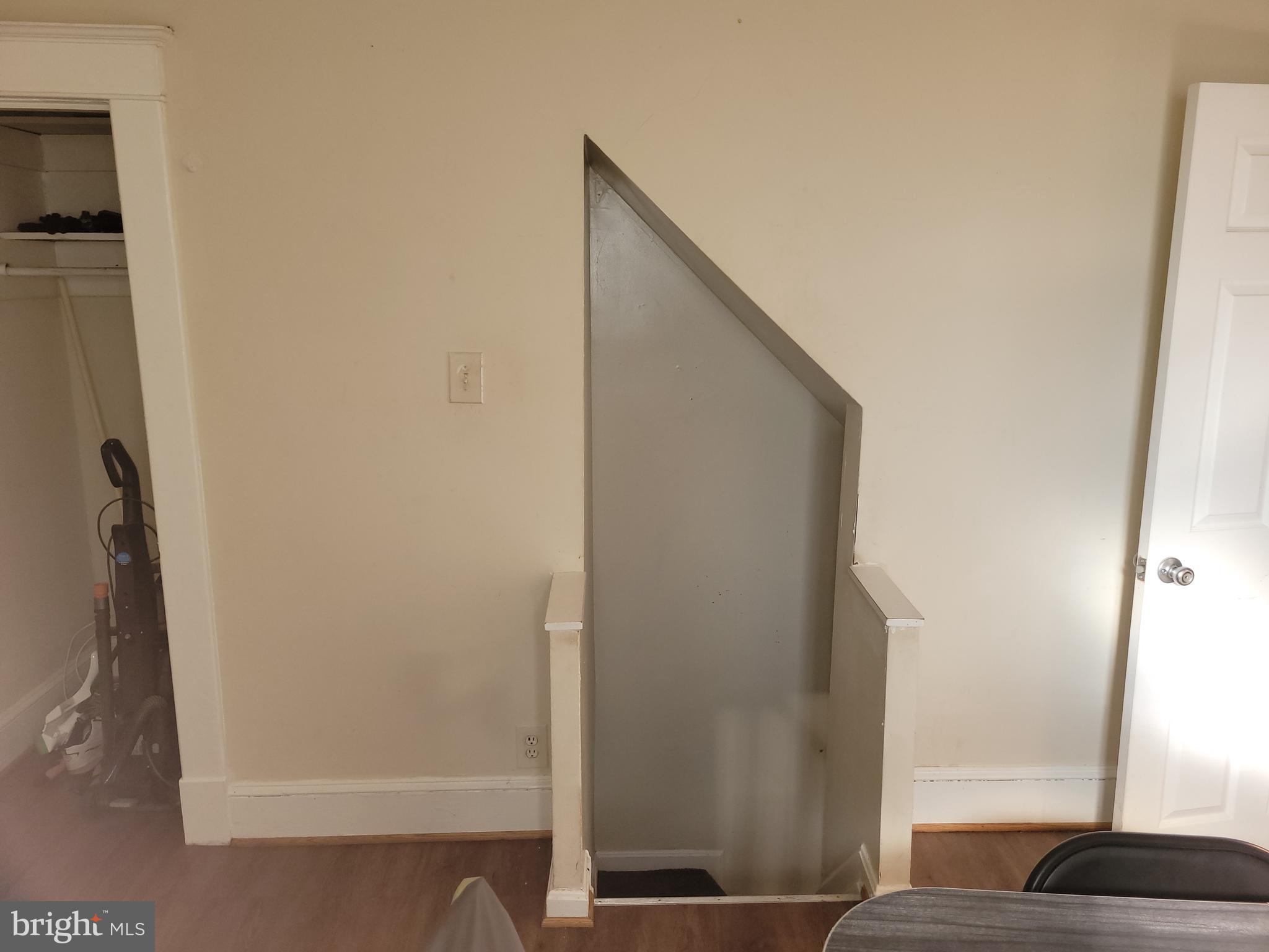 NORTH HALETHORPE - Residential