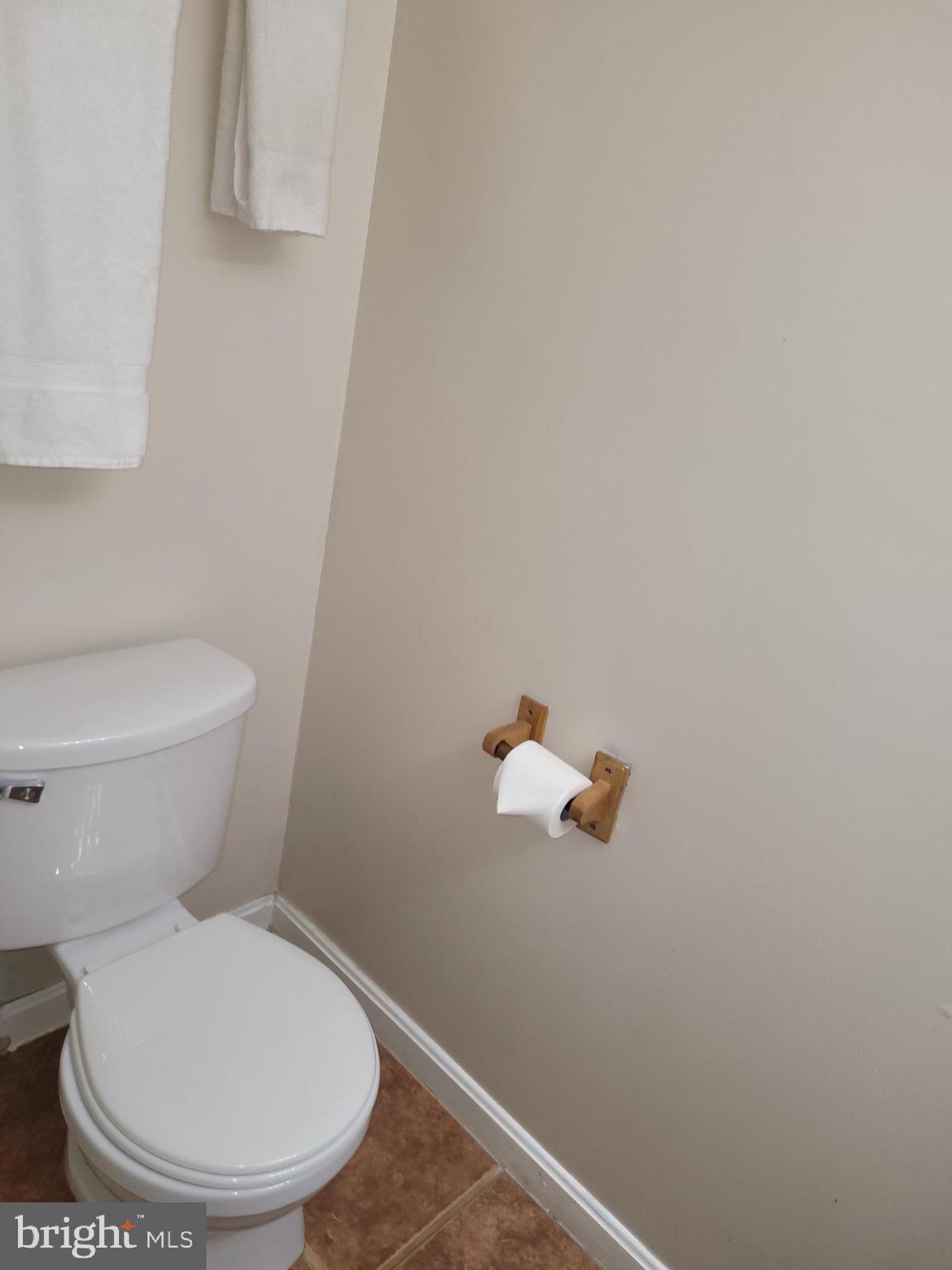 NORTH HALETHORPE - Residential