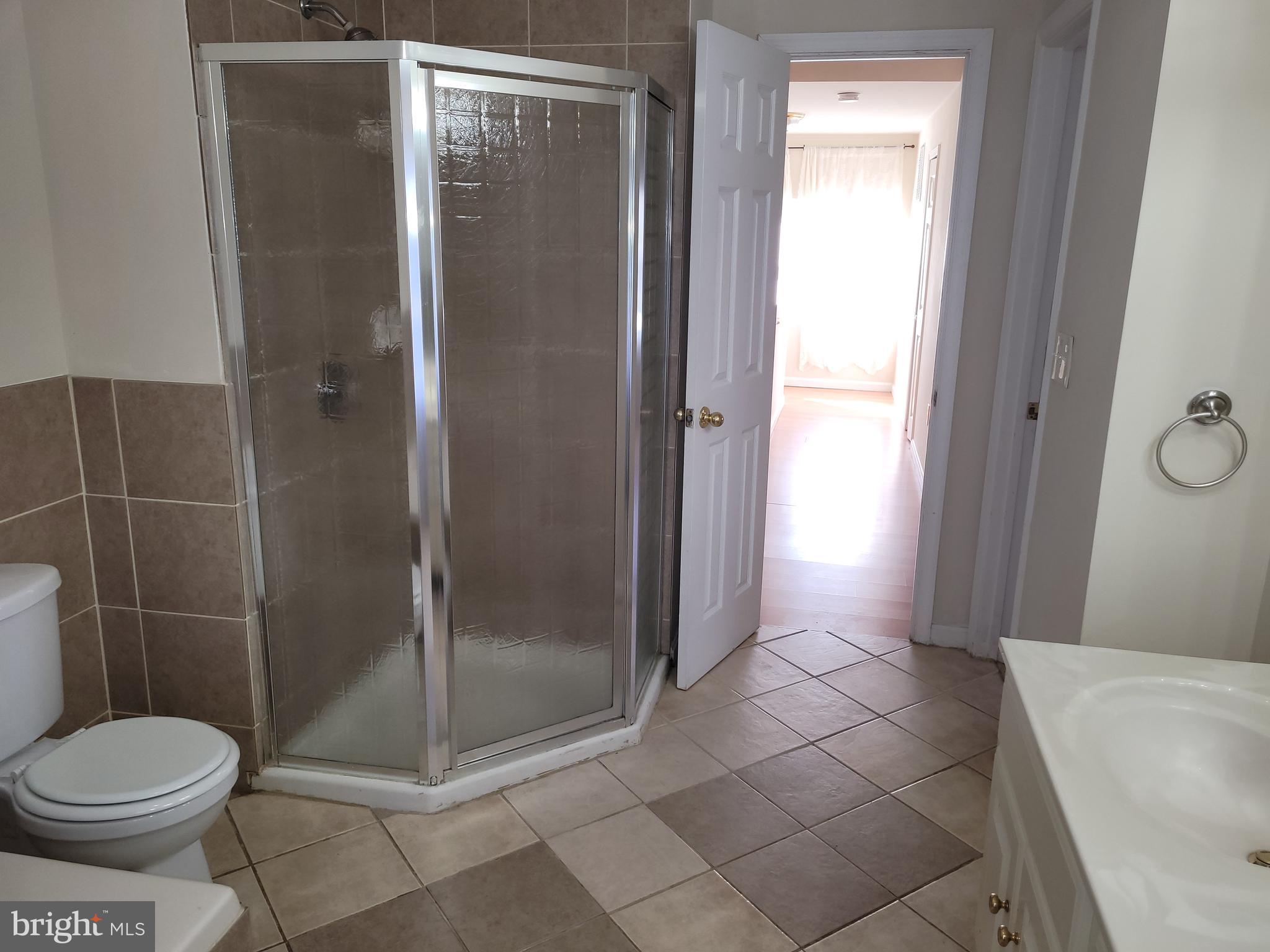 NORTH HALETHORPE - Residential