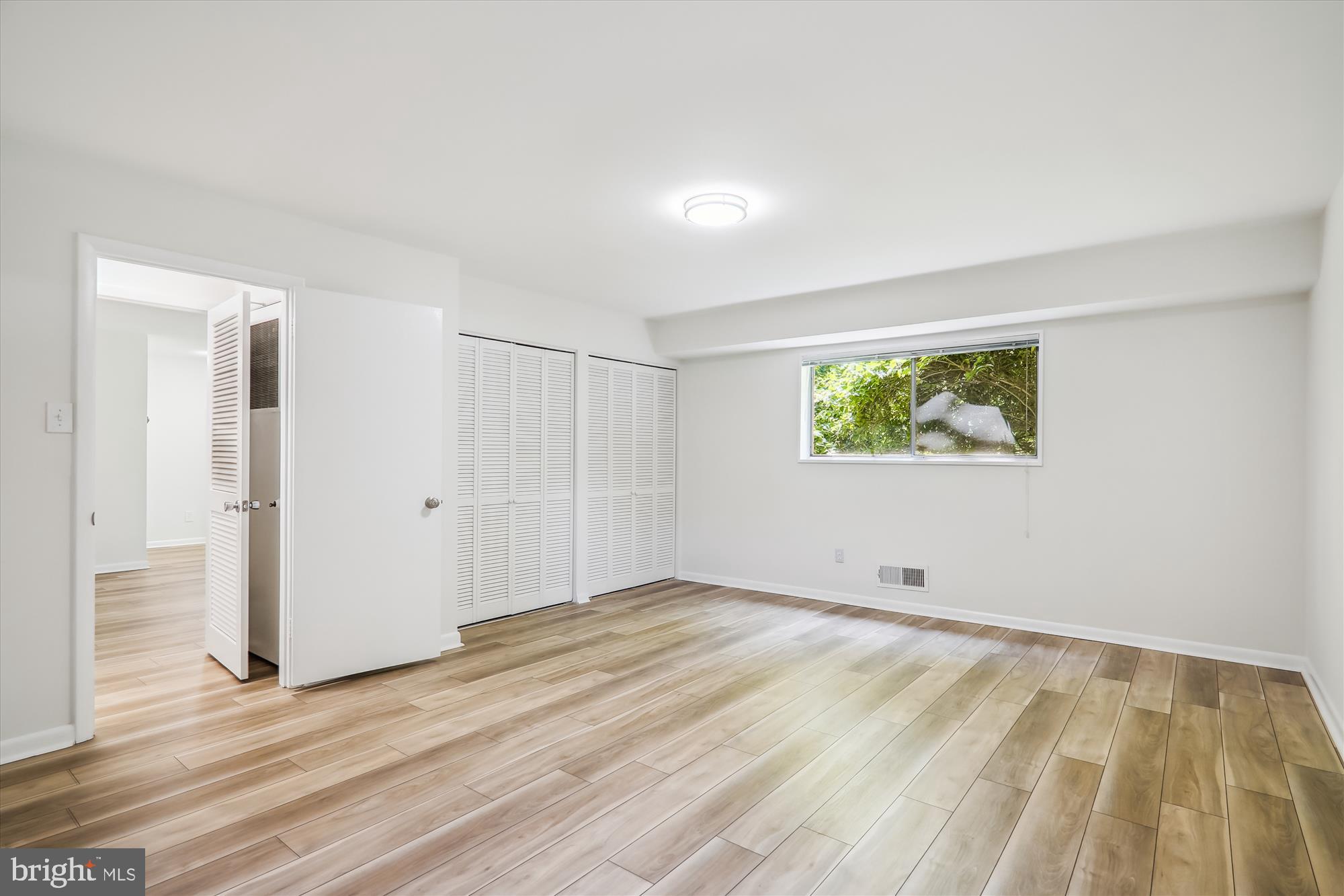 PARKSIDE CONDOMINIUMS - Residential