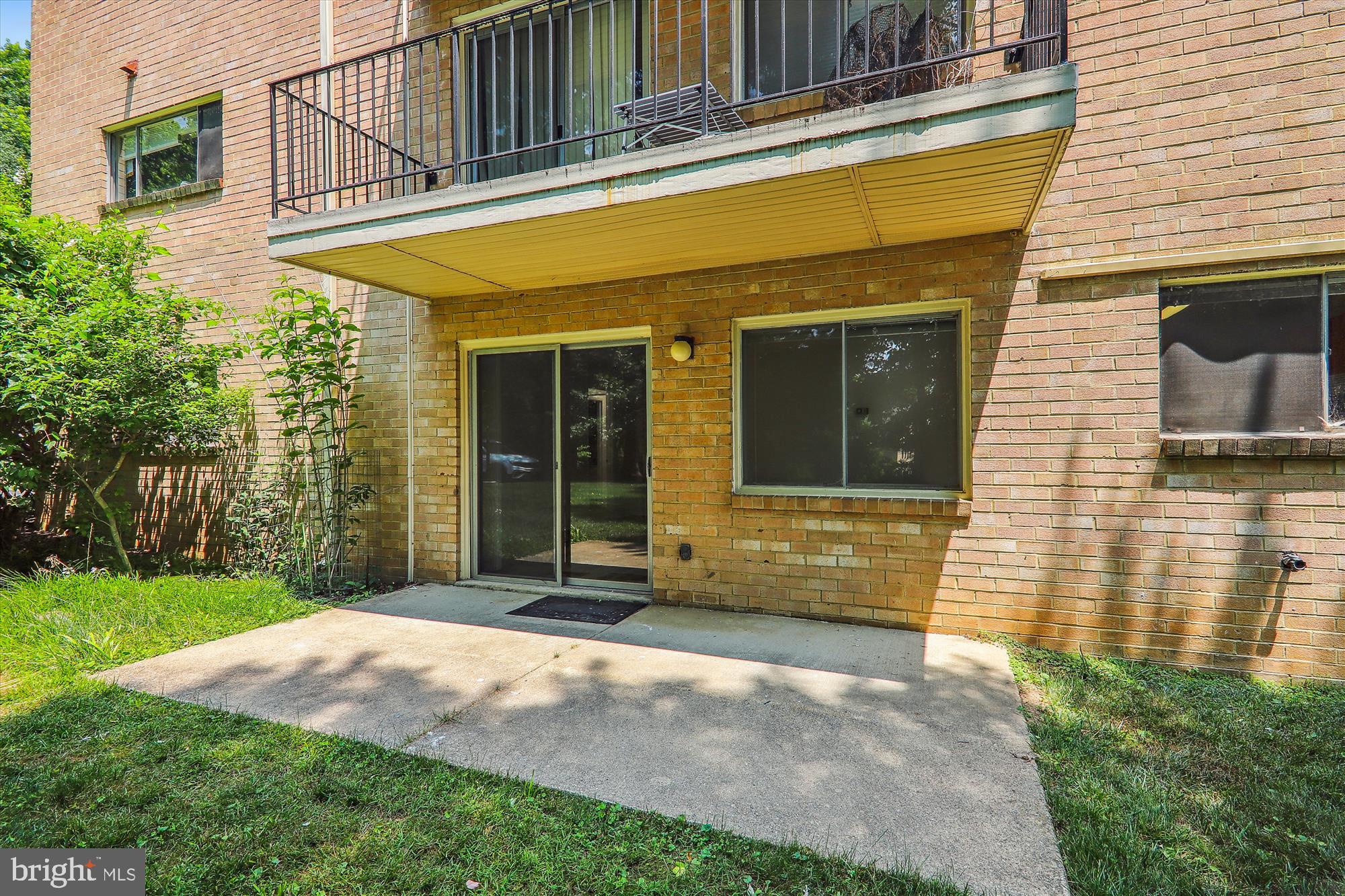 PARKSIDE CONDOMINIUMS - Residential