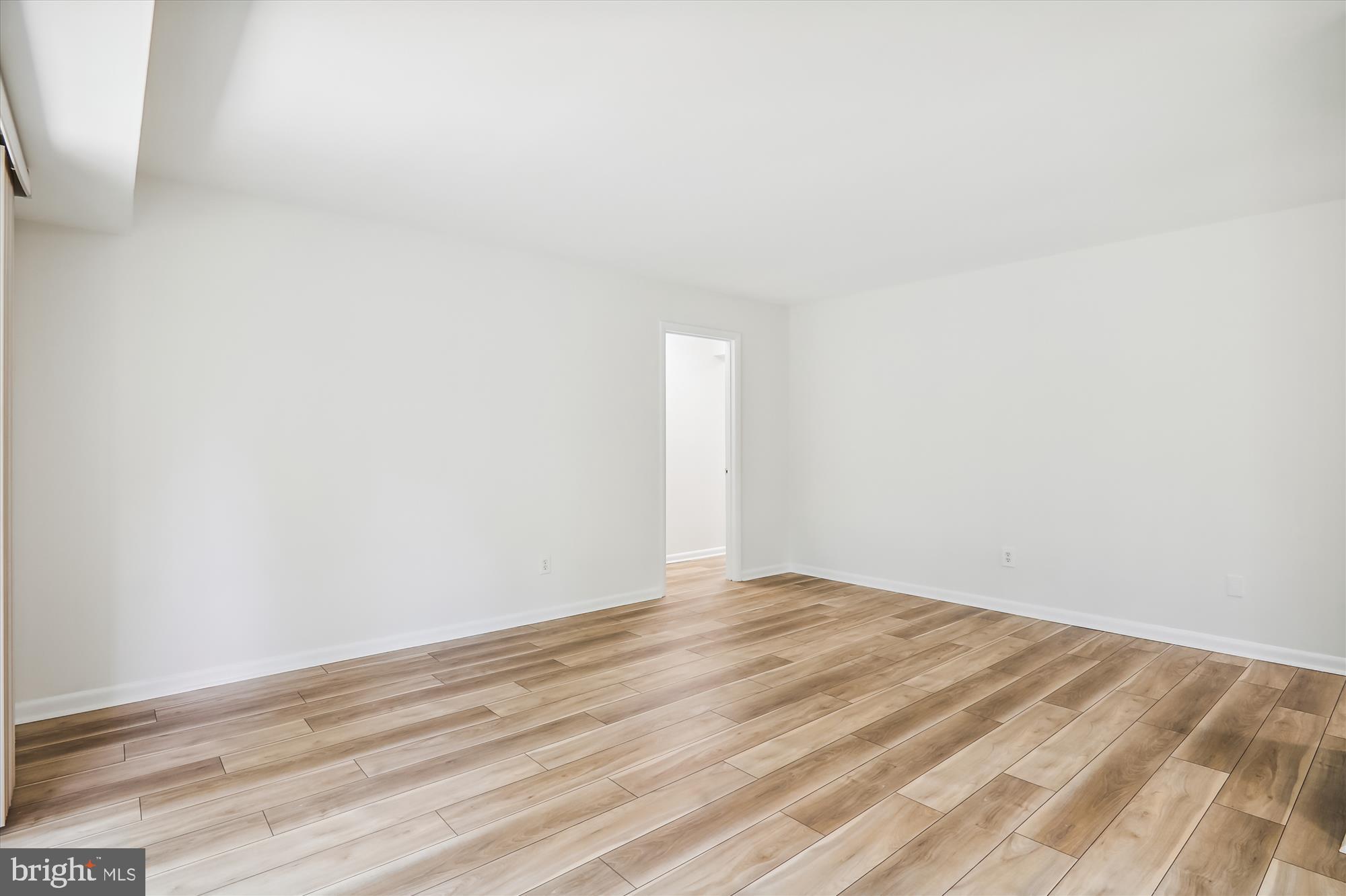 PARKSIDE CONDOMINIUMS - Residential