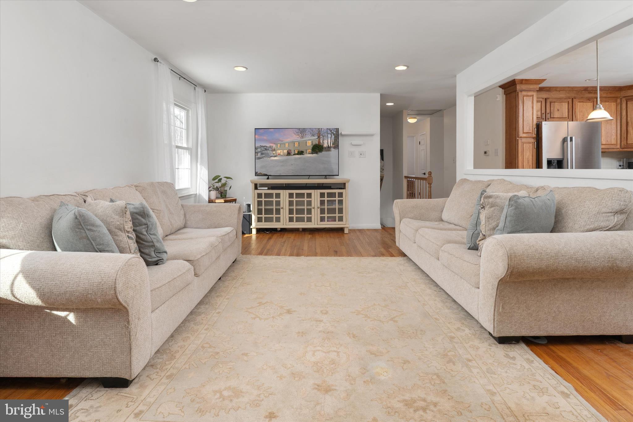 ROUND BAY VIEW - Residential