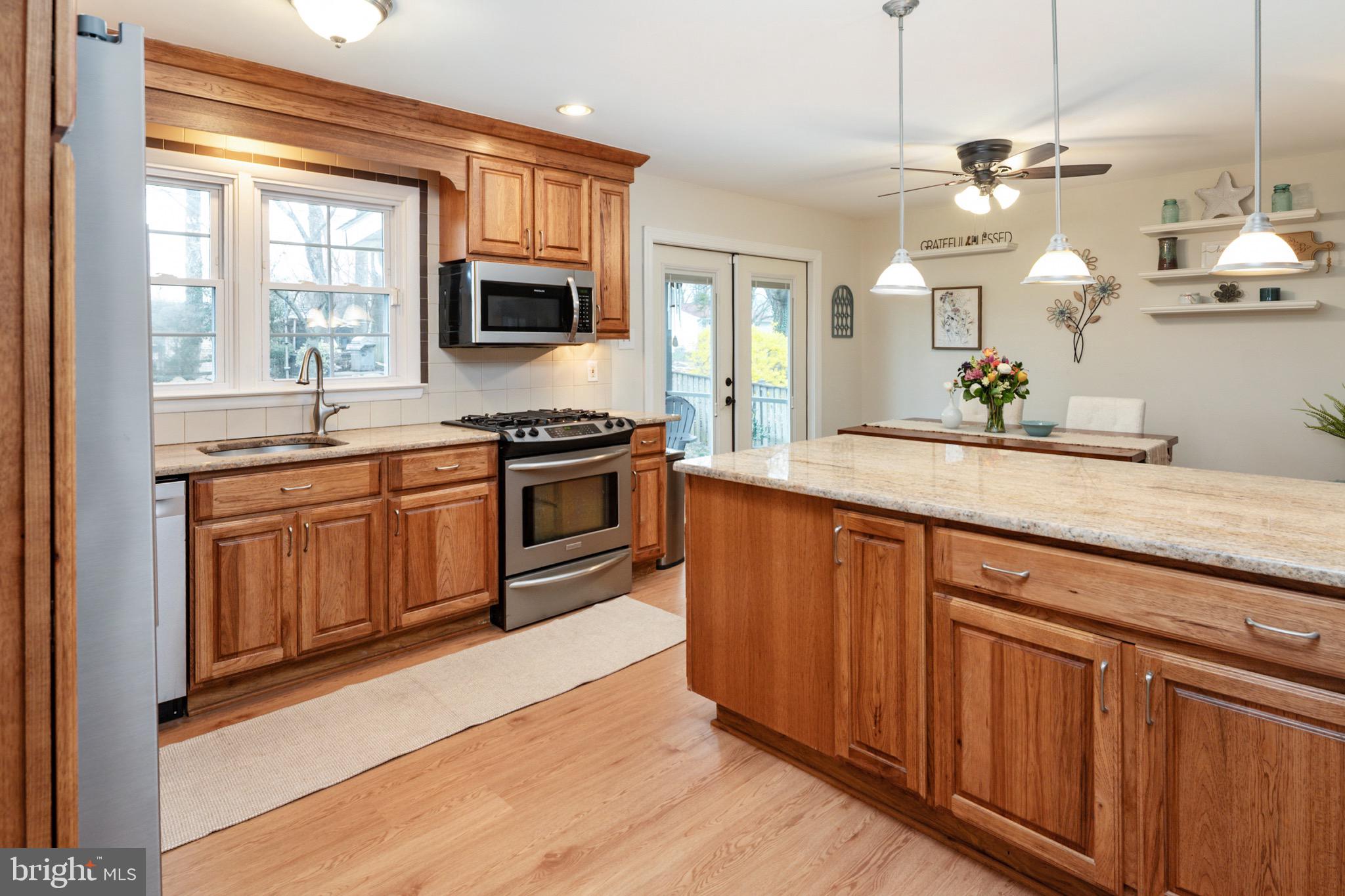 ROUND BAY VIEW - Residential