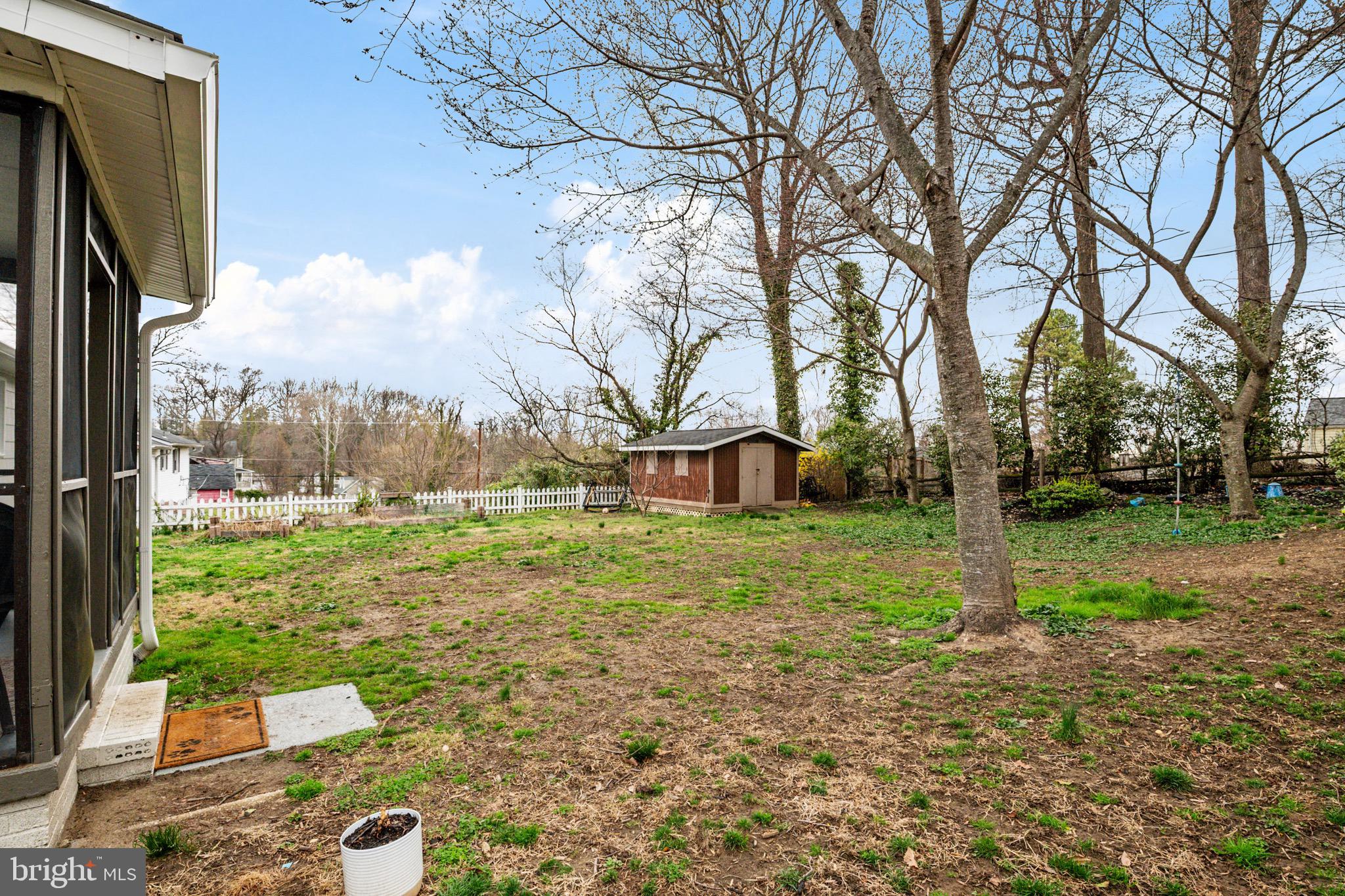 ROUND BAY VIEW - Residential