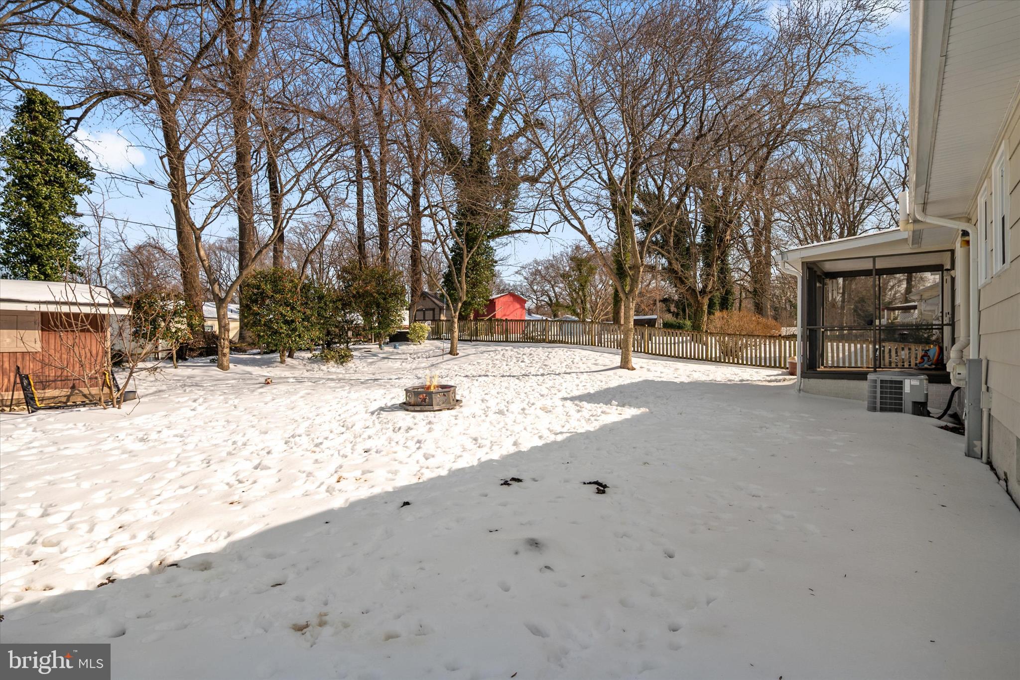 ROUND BAY VIEW - Residential