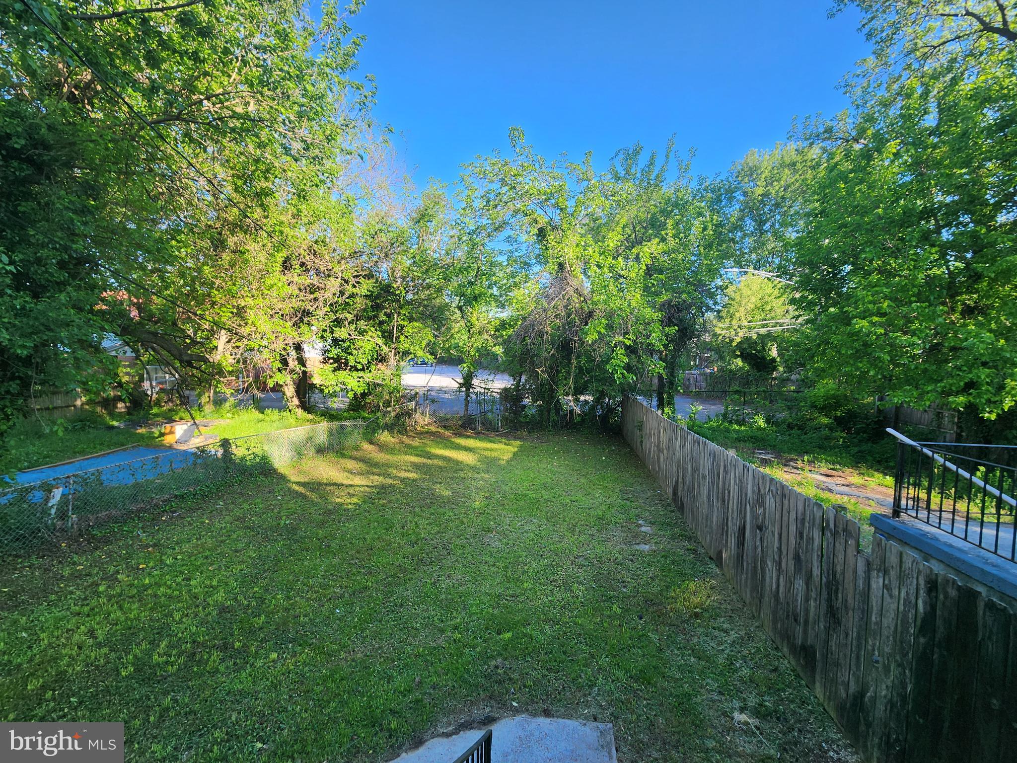 ARLINGTON - Residential