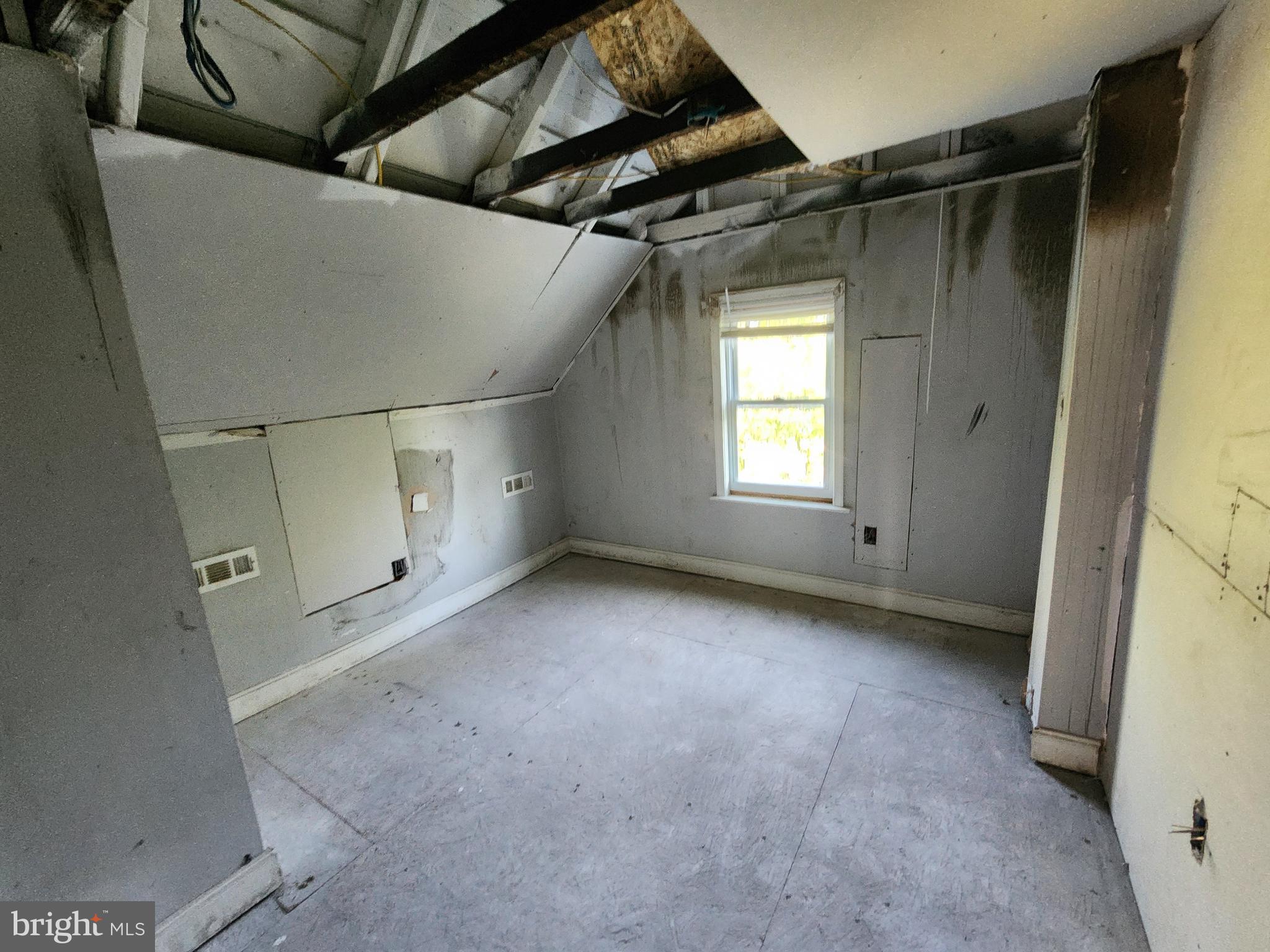 ARLINGTON - Residential