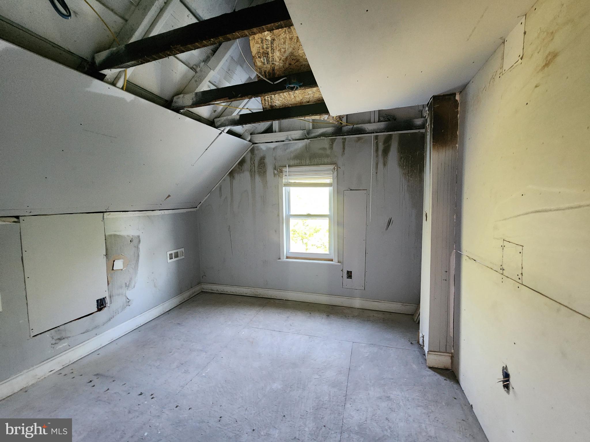 ARLINGTON - Residential