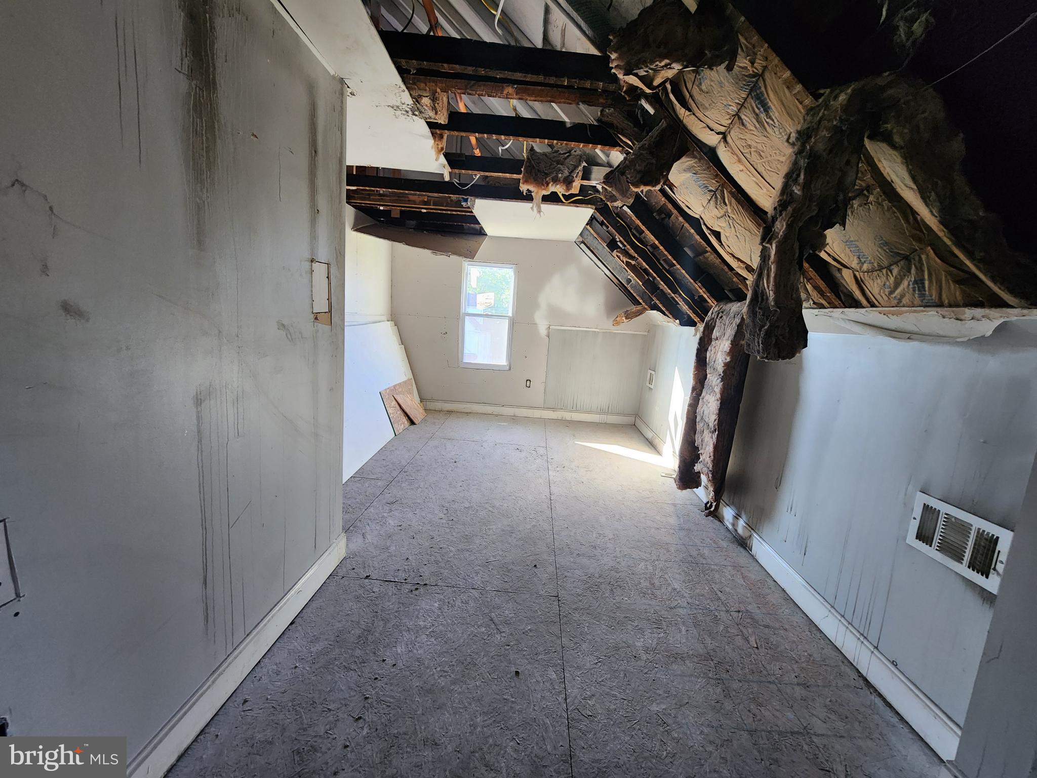 ARLINGTON - Residential