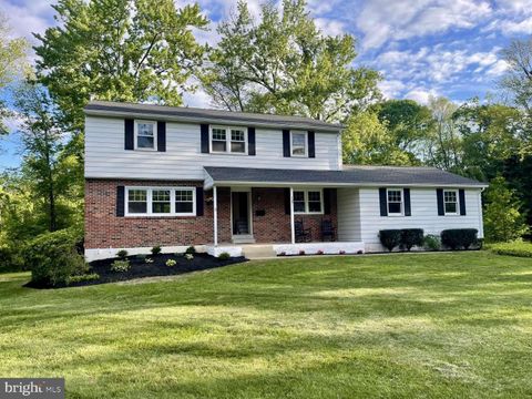 127 HOMESTEAD DRIVE DOYLESTOWN PA 18901