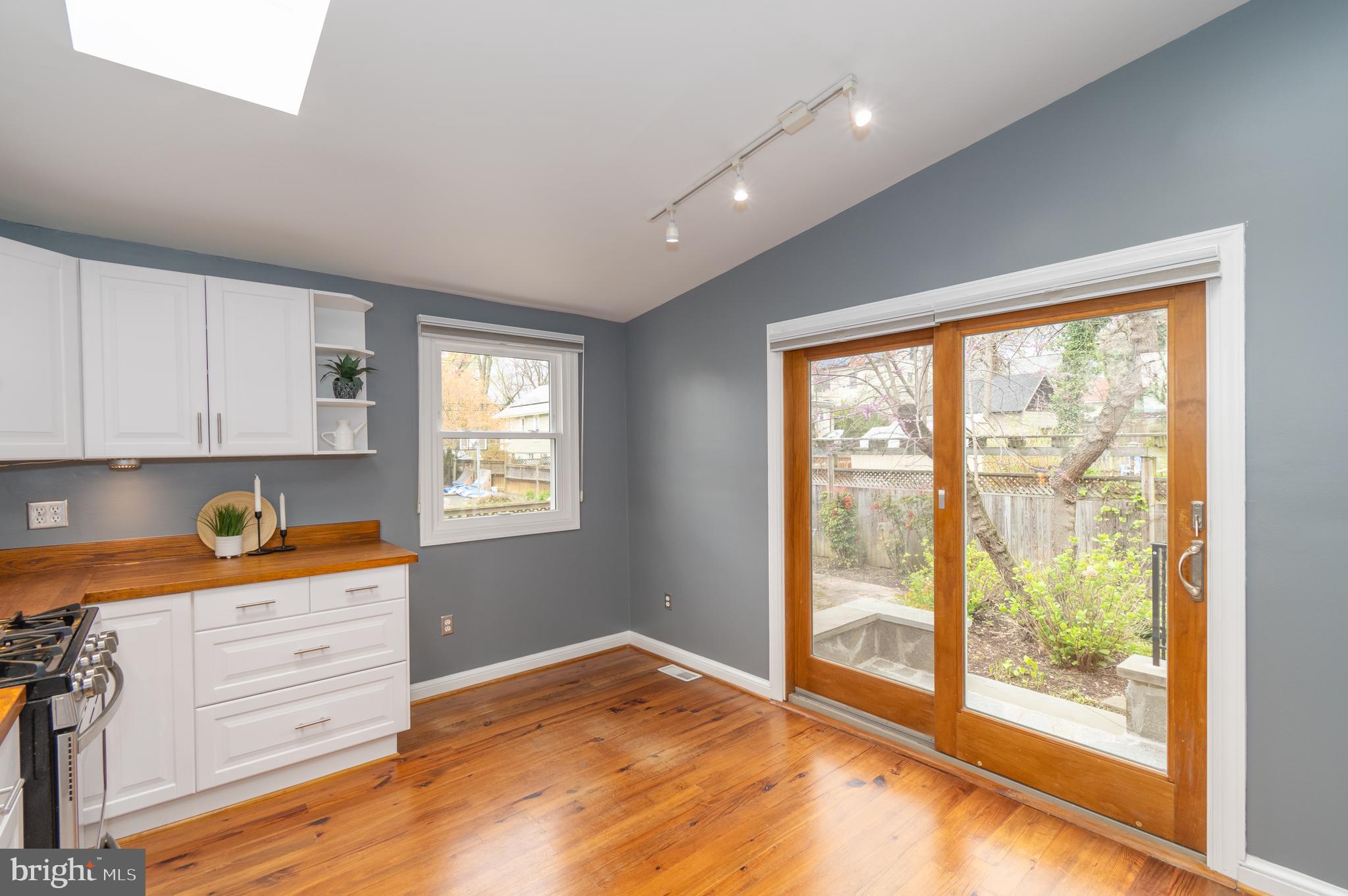 TAKOMA PARK - Residential