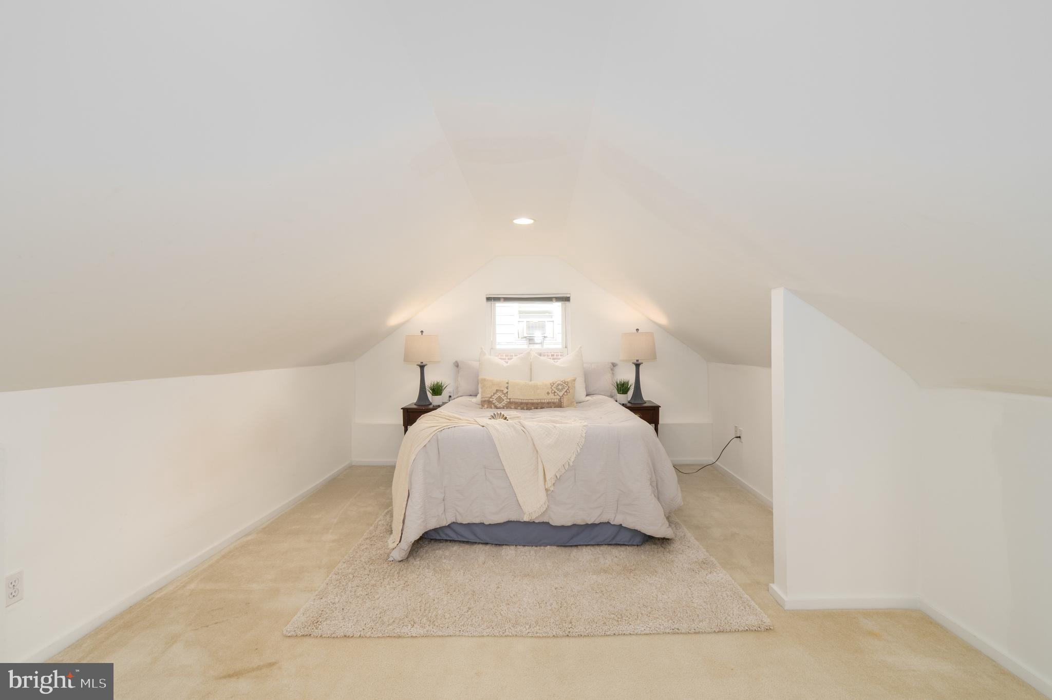 TAKOMA PARK - Residential