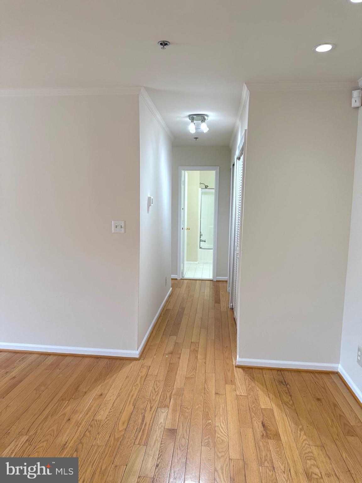 33 FERN OAK CIRCLE 33301