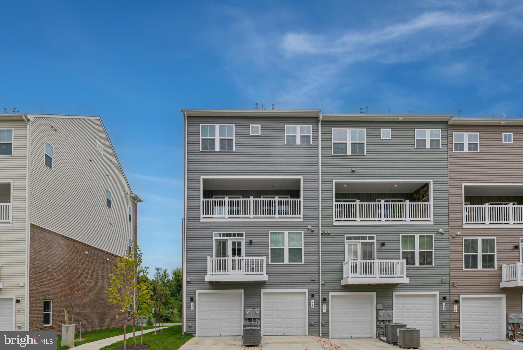 228 MATISSE PLACE 1012B QUICK DELIVERY