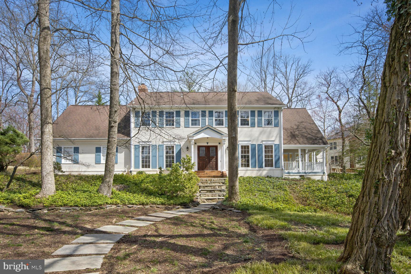 POTOMAC OUTSIDE - Residential