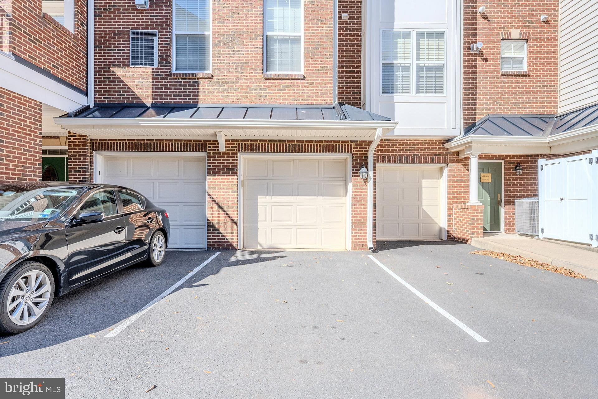 9724 HOLMES PLACE UNIT 405
