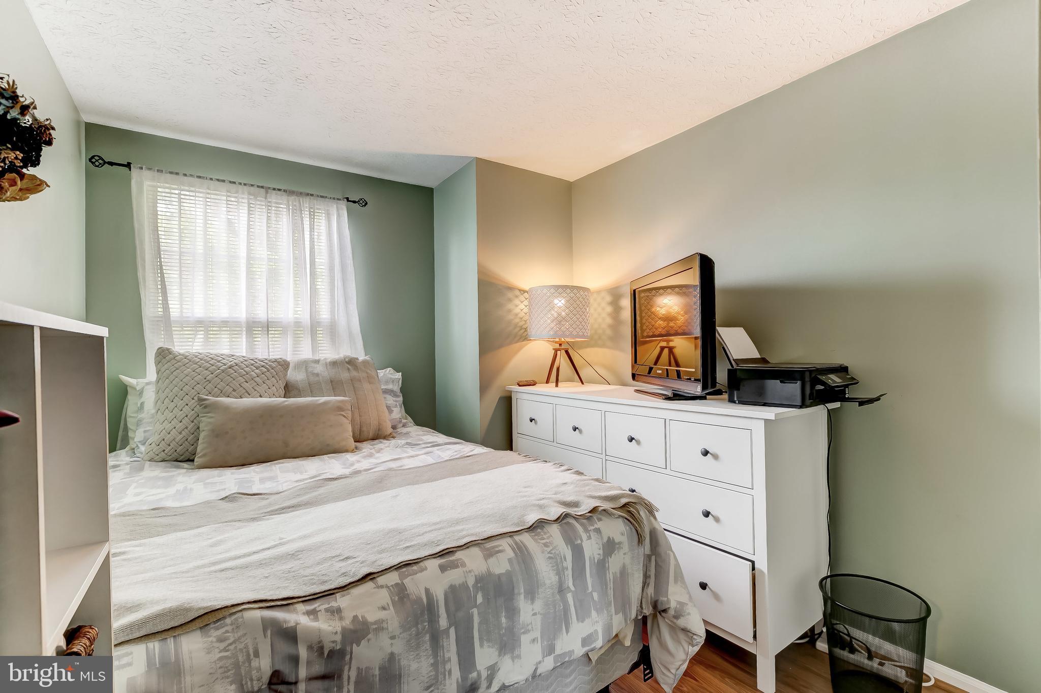 FEATHERHILL - Residential