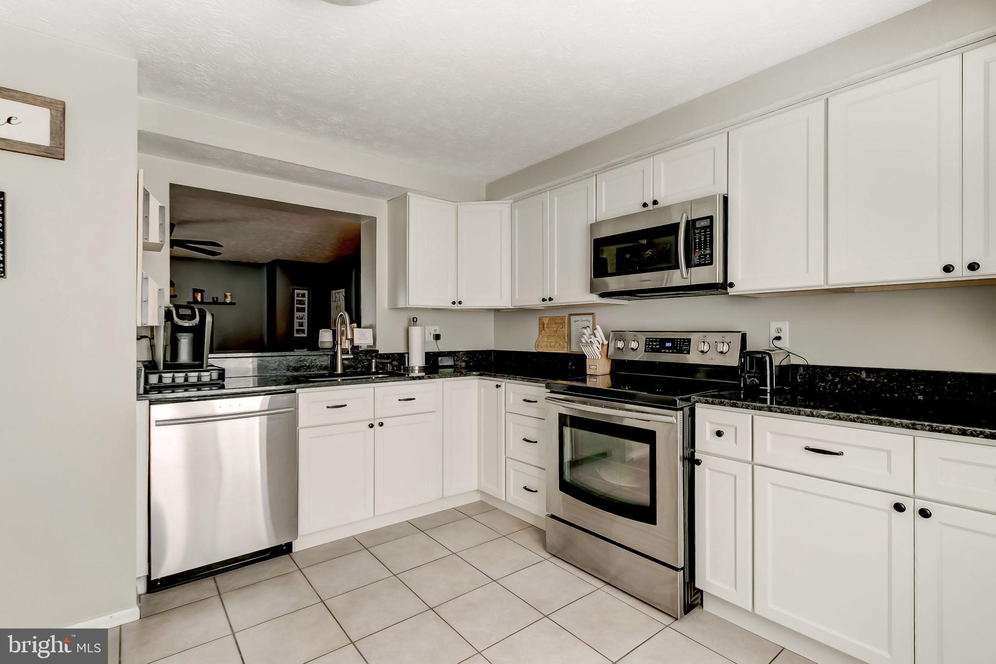 FEATHERHILL - Residential