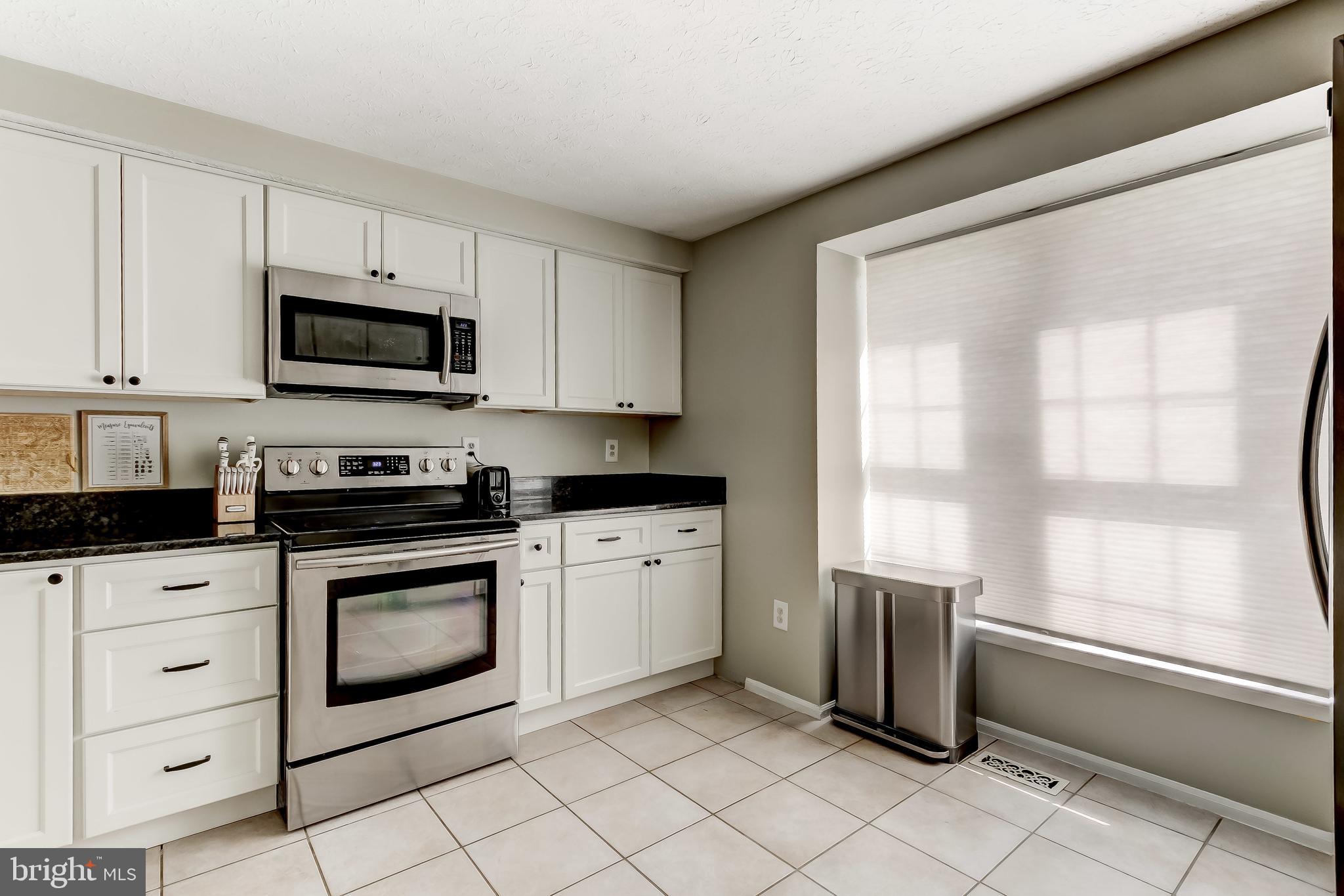 FEATHERHILL - Residential