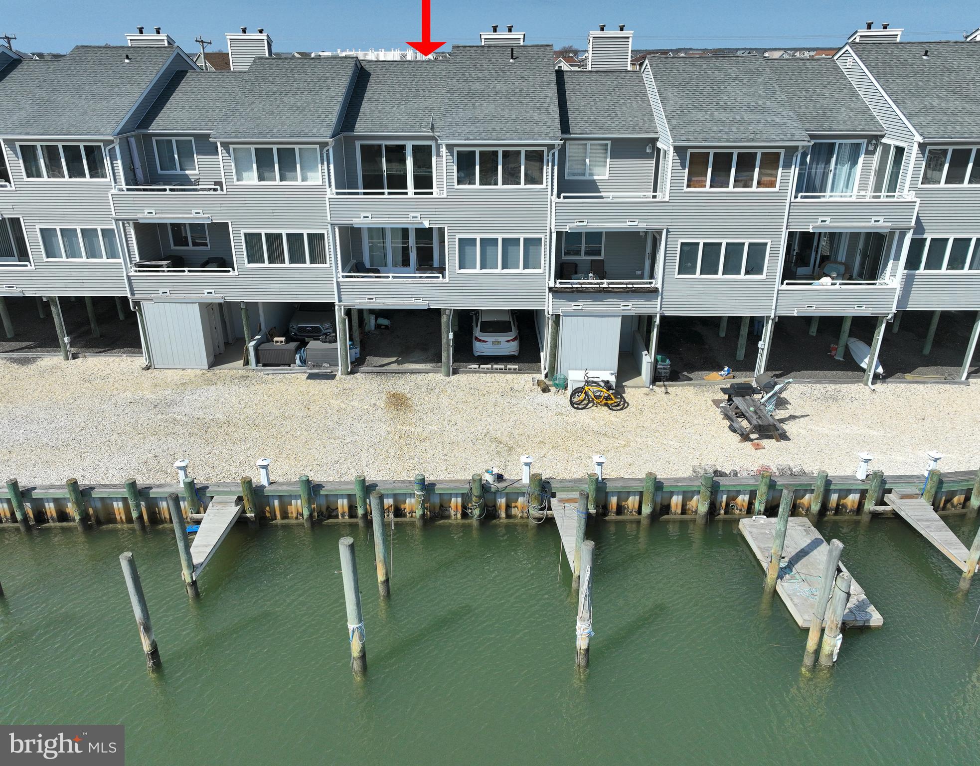 MYSTIC ISLAND - HICKORY ISLAND - Residential